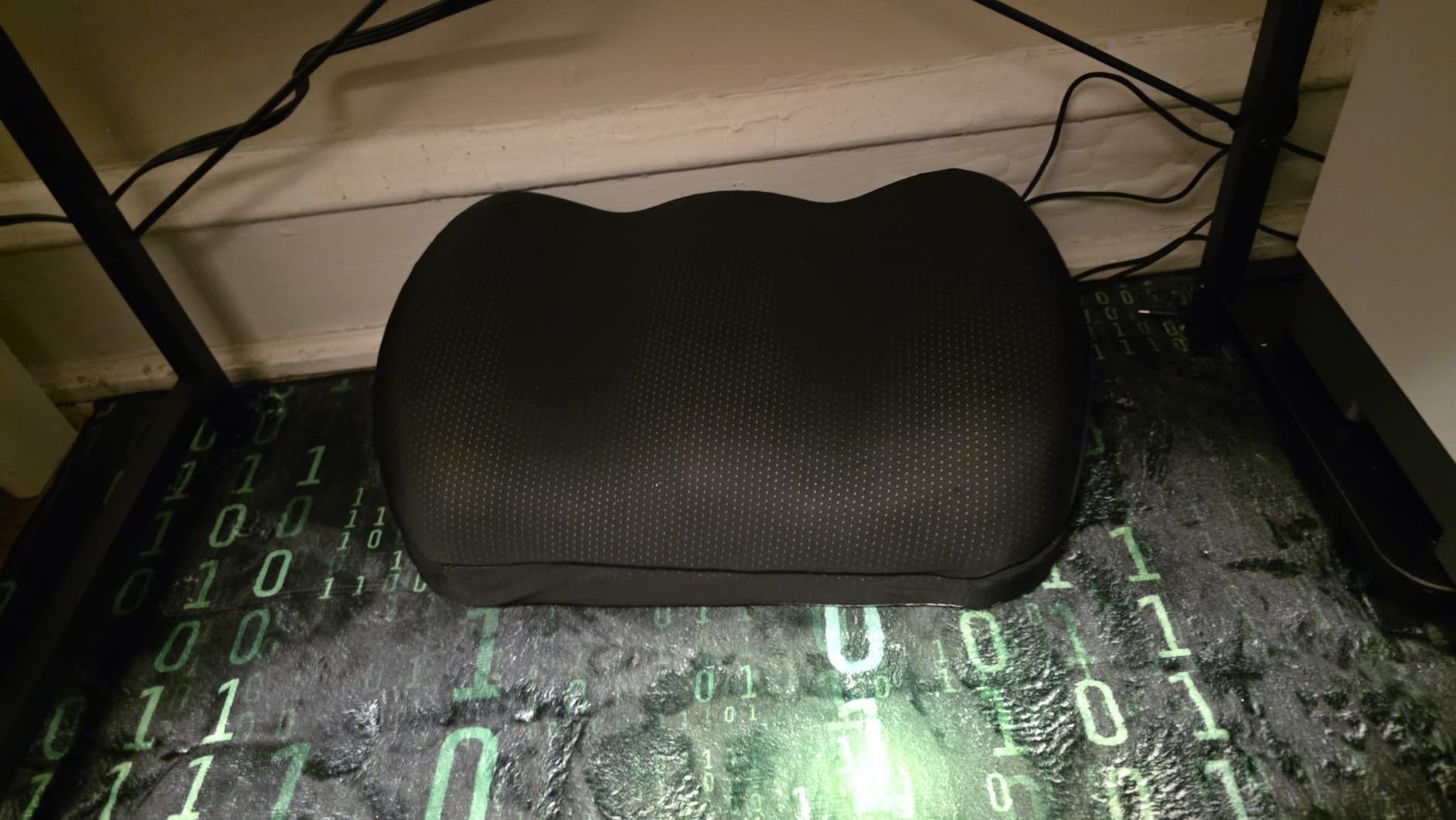 Everlasting Comfort Adjustable Cloud Foot Rest for Under Desk at Work with Pressure Point Nodes - Comfortable Memory Foam Office Foot Stool & Under Desk Pillow for Gaming & Home Accessories customer photo 1