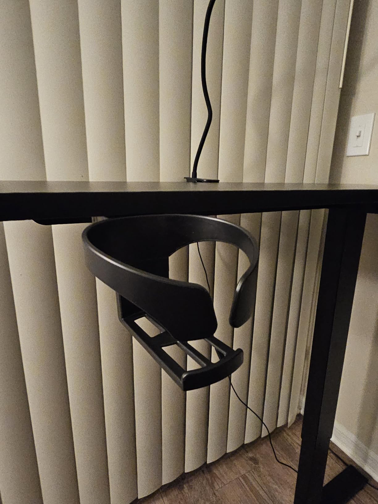 59 Inch L Shaped Standing Desk Adjustable Height, Gaming Electric Corner Standing Desk, Sit Stand Computer Table with Reversiable Splice Board, Black Carbon customer photo 1