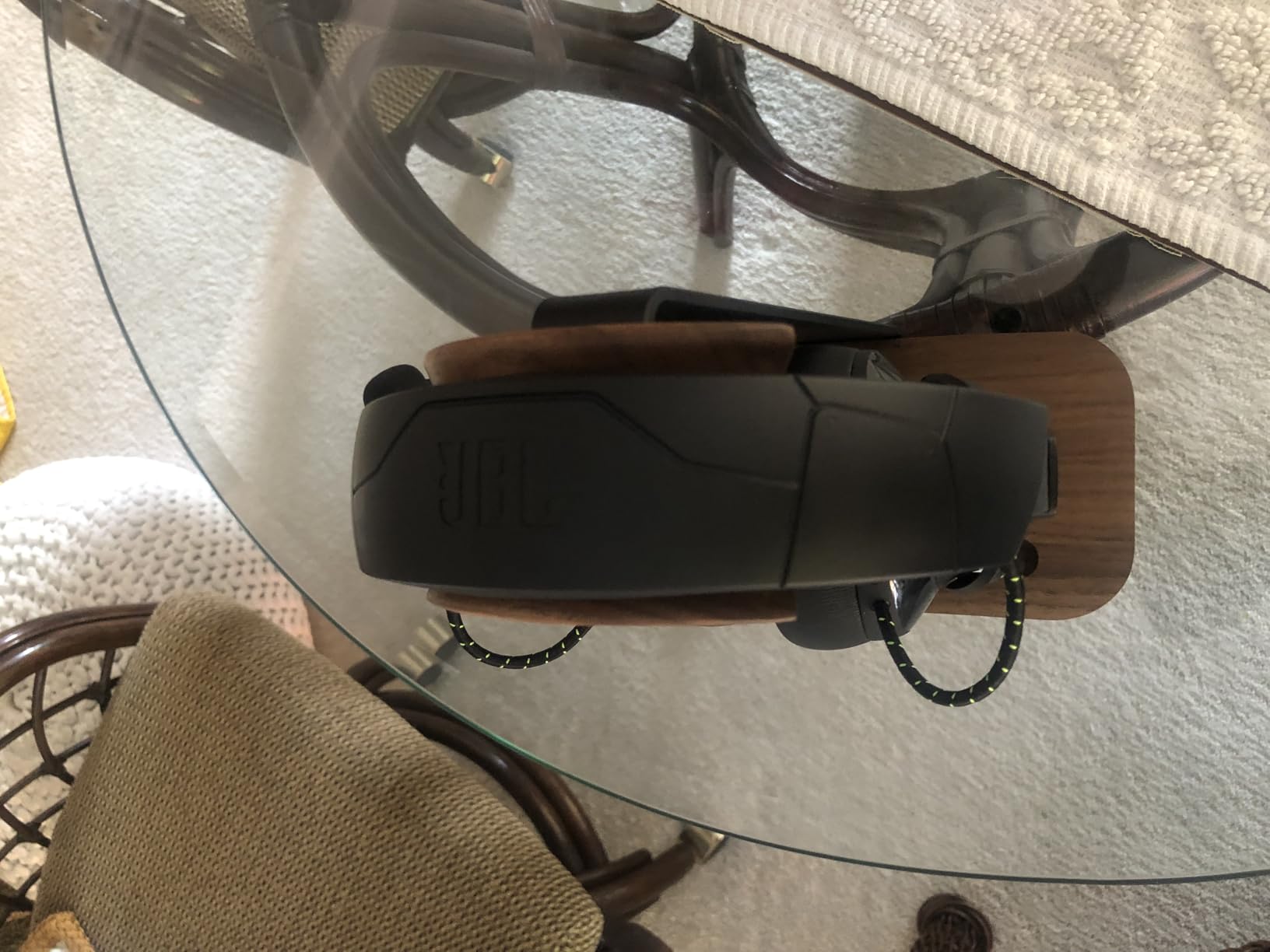 UPERGO Walnut Headphone Stand, Wood Headset Stand for Desk, Universal Headphone Holder with Storage Base for Gaming, Airpod max, Bose,Razer customer photo 2