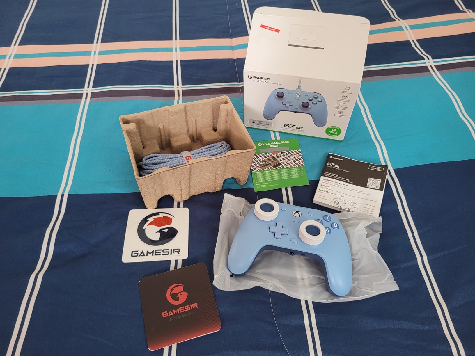 GameSir G7 SE Plud and Play Controller with Hall Effect Joysticks/Hall Trigger, Anti-Drift Wired Gamepad for Xbox Series X|S, Xbox One & Windows 10/11, 3.5 mm Audio Jack - White customer photo 2