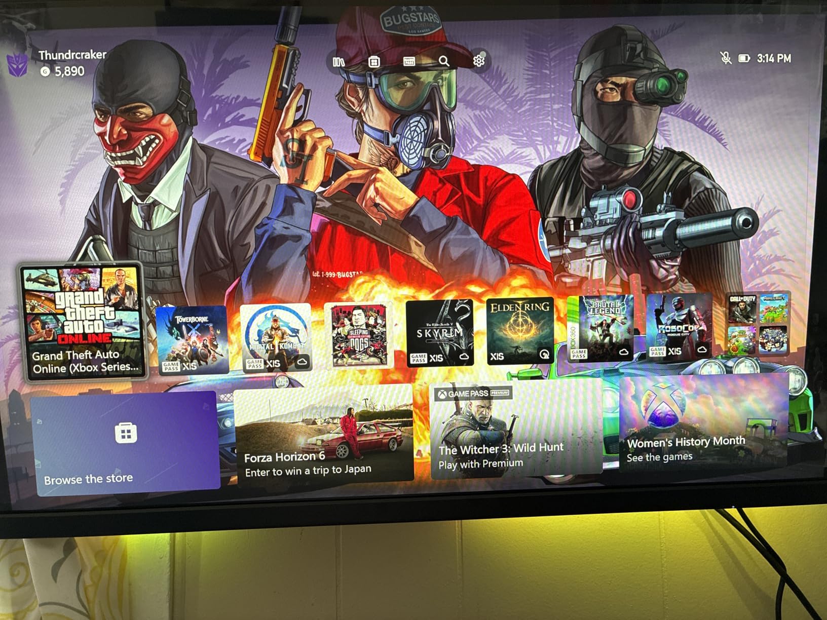 Amazon Basics 24 Inch (23.8 inch viewable) Gaming Monitor, FHD 1080P, 165Hz, VESA Compatible, Adaptive sync, 1ms Response, Black customer photo 2