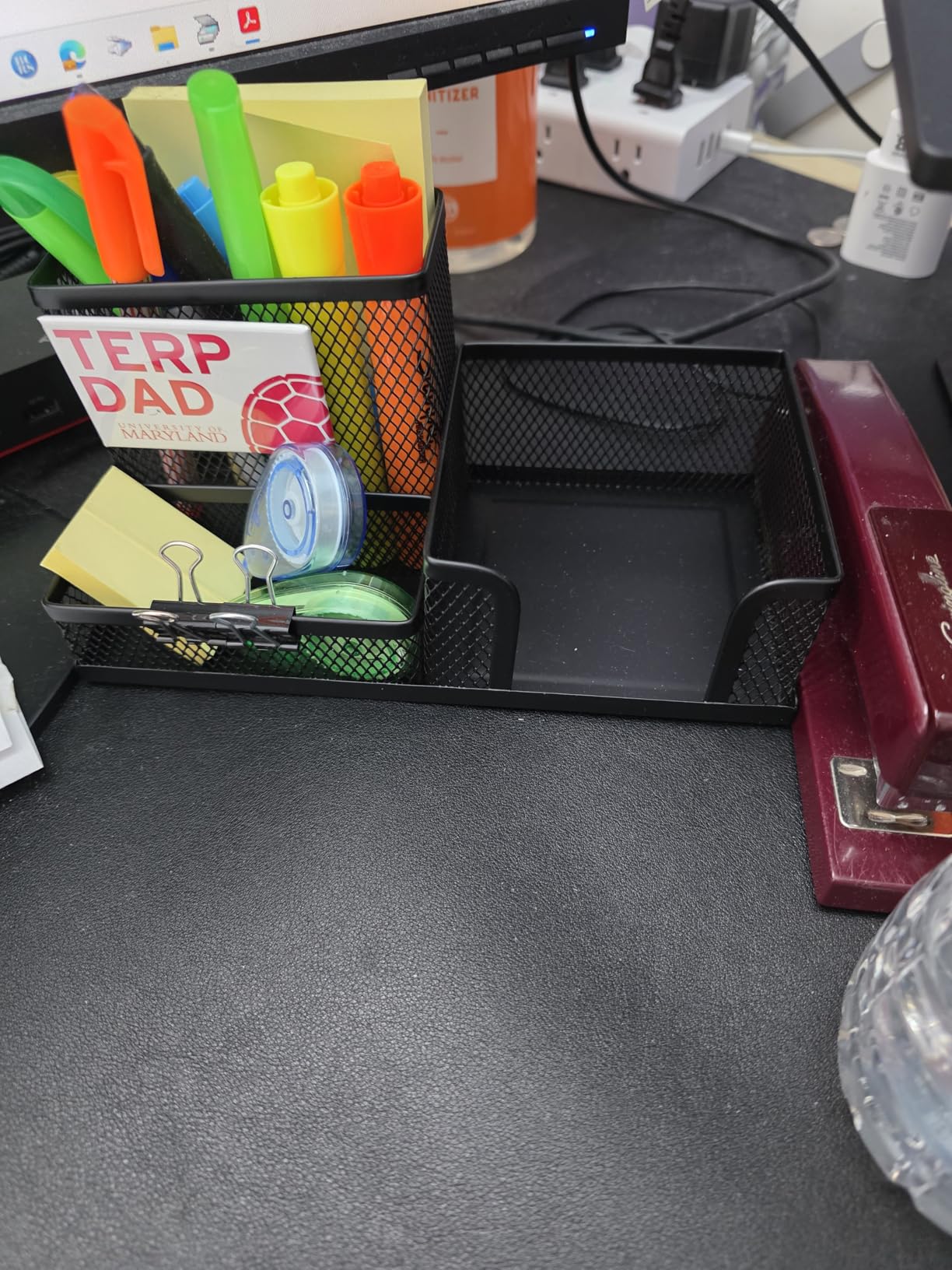 M&G Mesh Pen Holder Desk Organizers Pencil Holder for Desk Black, 3 Compartments Metal Office Supply Organizer with Sticky Notes Holder for School Home Office customer photo 2