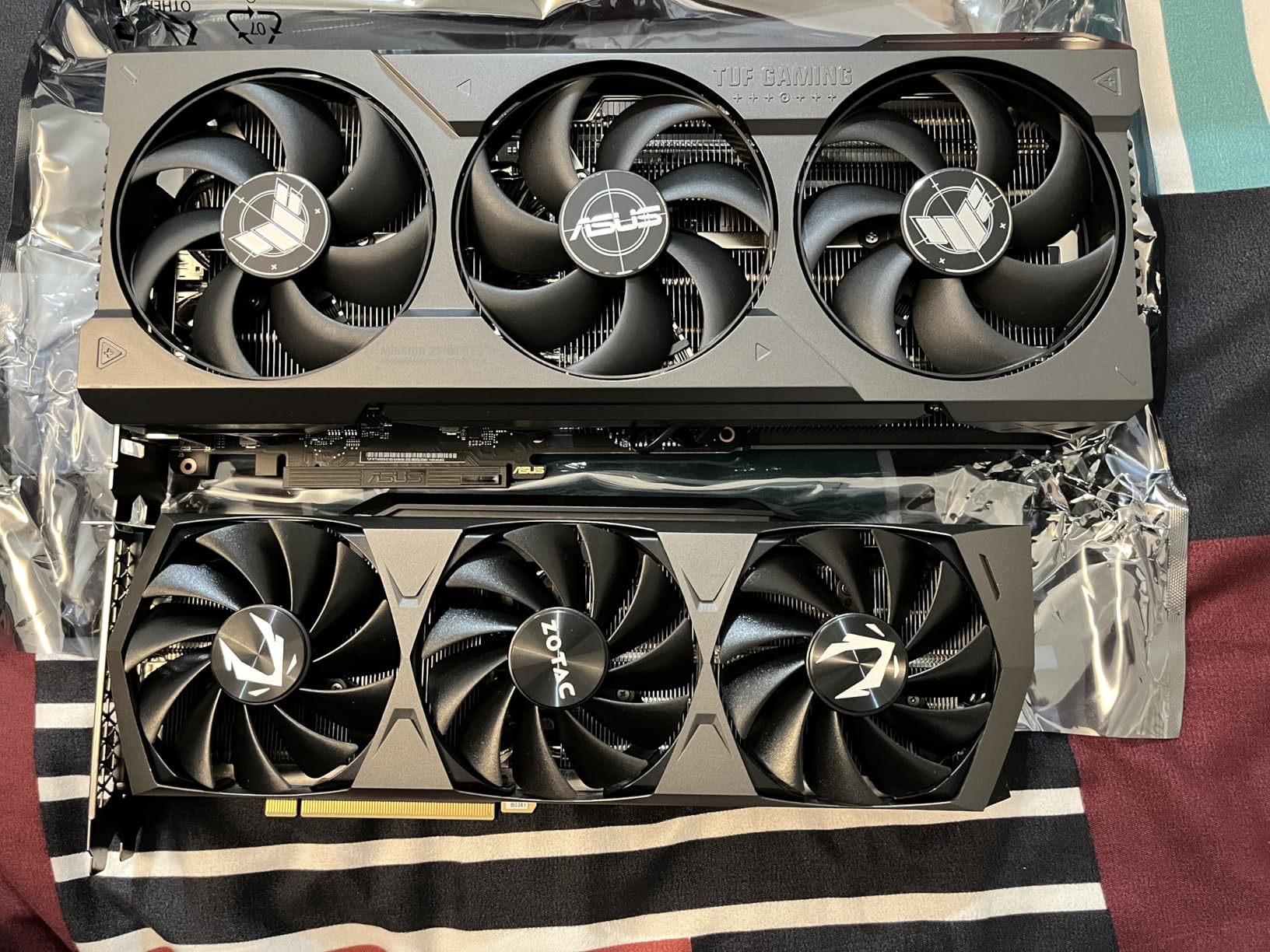 ASUS TUF Gaming NVIDIA GeForce RTX 4080 Super OC Edition Gaming Graphics Card (PCIe 4.0, 16GB GDDR6X, HDMI 2.1a, DisplayPort 1.4a) customer photo 2