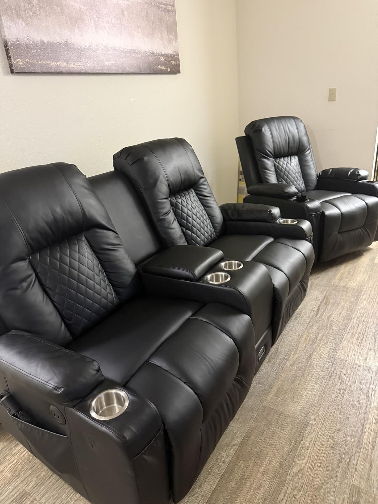 YONISEE Large Loveseat Recliner, Loveseat Recliner Sofa with Storage Console, Recliner Chair with USB Ports, 2 Cell Phone Holders, Cup Holder, Loveseat Couch for Living Room customer photo 1