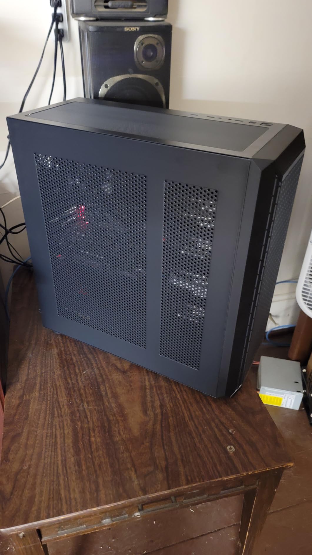 DARKROCK Classico Storage Master ATX NAS Computer Case Mid Tower with 4x120mm Fans, USB 3.0 Ready 10 x3.5'' HDD+3 x2.5'' SDD 360mm Supported on Top & Front Radiator GPU Vertically Mounting Black customer photo 1