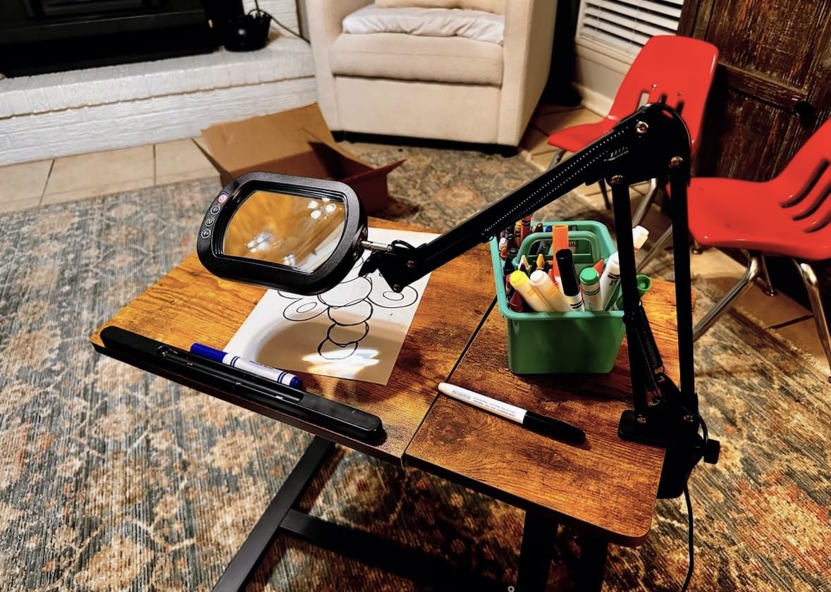 Drdefi 10X Square Magnifying Glass with Light and Stand, Real Glass LED Lighted Magnifier, 5 Color Modes Stepless Dimmable, Hands-Free Mag Desk Lamp with Clamp for Reading Craft Hobby Close Work Black customer photo 2