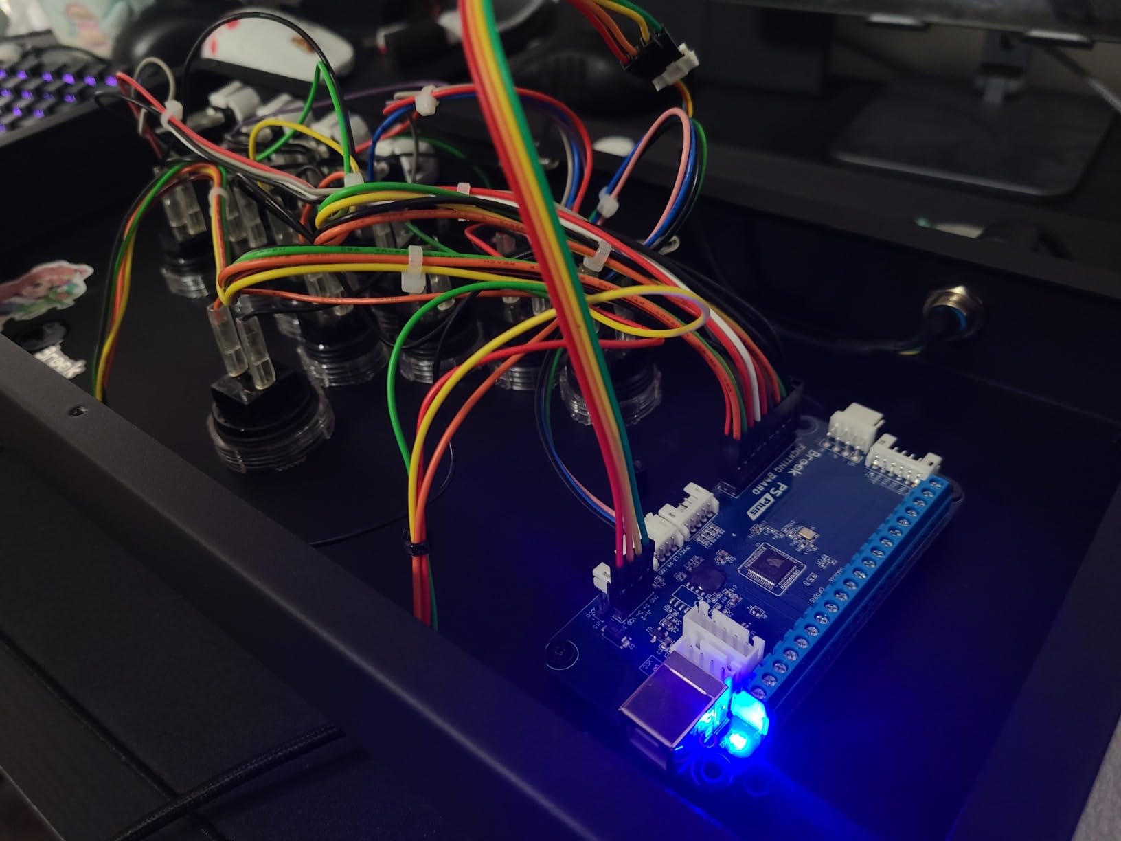 Brook P5 Plus Fighting Board with Sticker - Pre-Installed Header Version, Ultra-Low Latency PCB for PS5 Fighting Games, PS4, PS3, Switch & PC (X-Input), SOCD Cleaner, Turbo, Auto-Detect Console customer photo 2