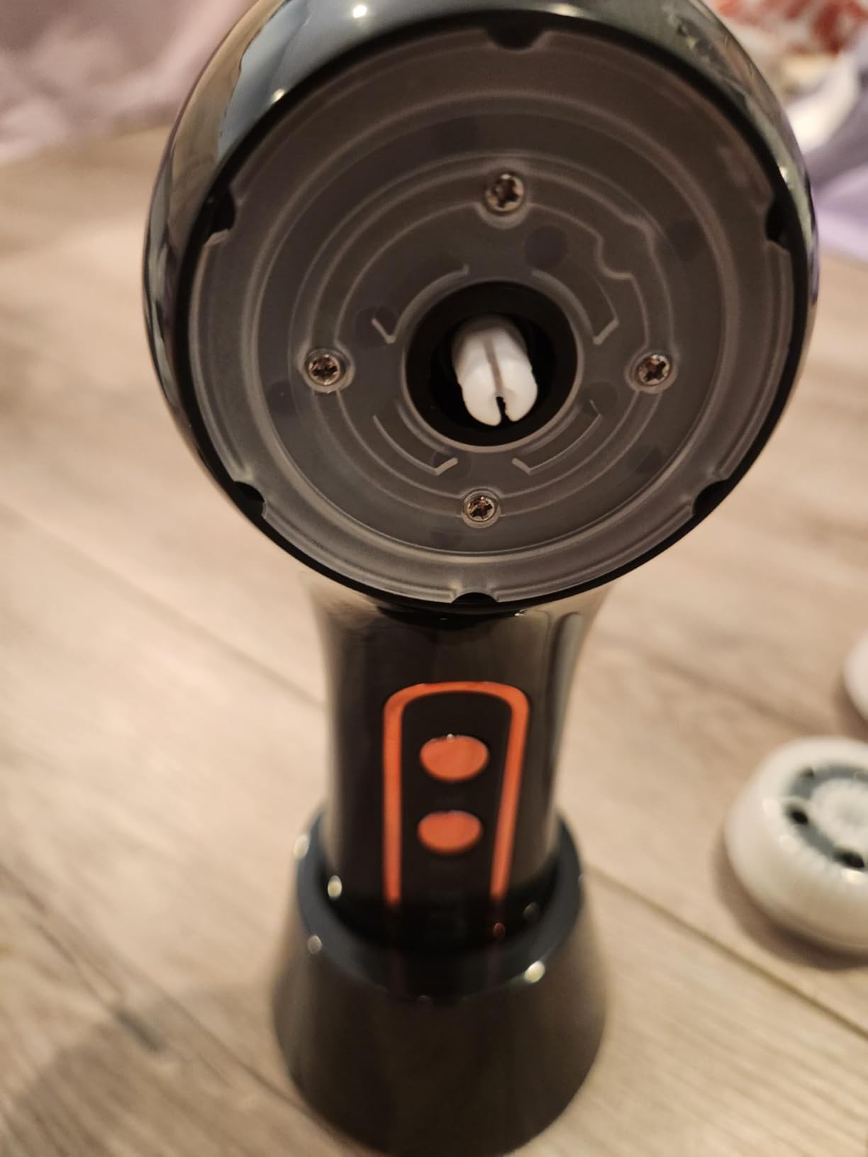 Electric Facial Cleansing Brush, 2-Way Rotating Face Scrubber for Daily & Deep Cleaning, 3 Modes, 5 Brush Heads, Rechargeable, IPX7 Waterproof for All Skin Types customer photo 2