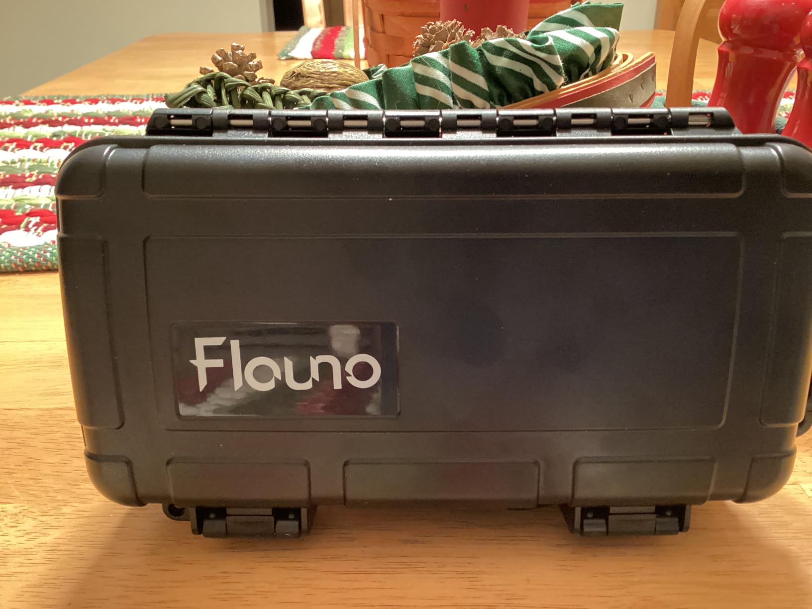 Flauno Travel Cigar Humidor Case - Portable Humidor Kit with Lighter (Without Gas), Cutter, Holder, Humidifier & Dropper, Waterproof, Crushproof, Airtight Seal (Holds up to 5 Cigars) customer photo 2