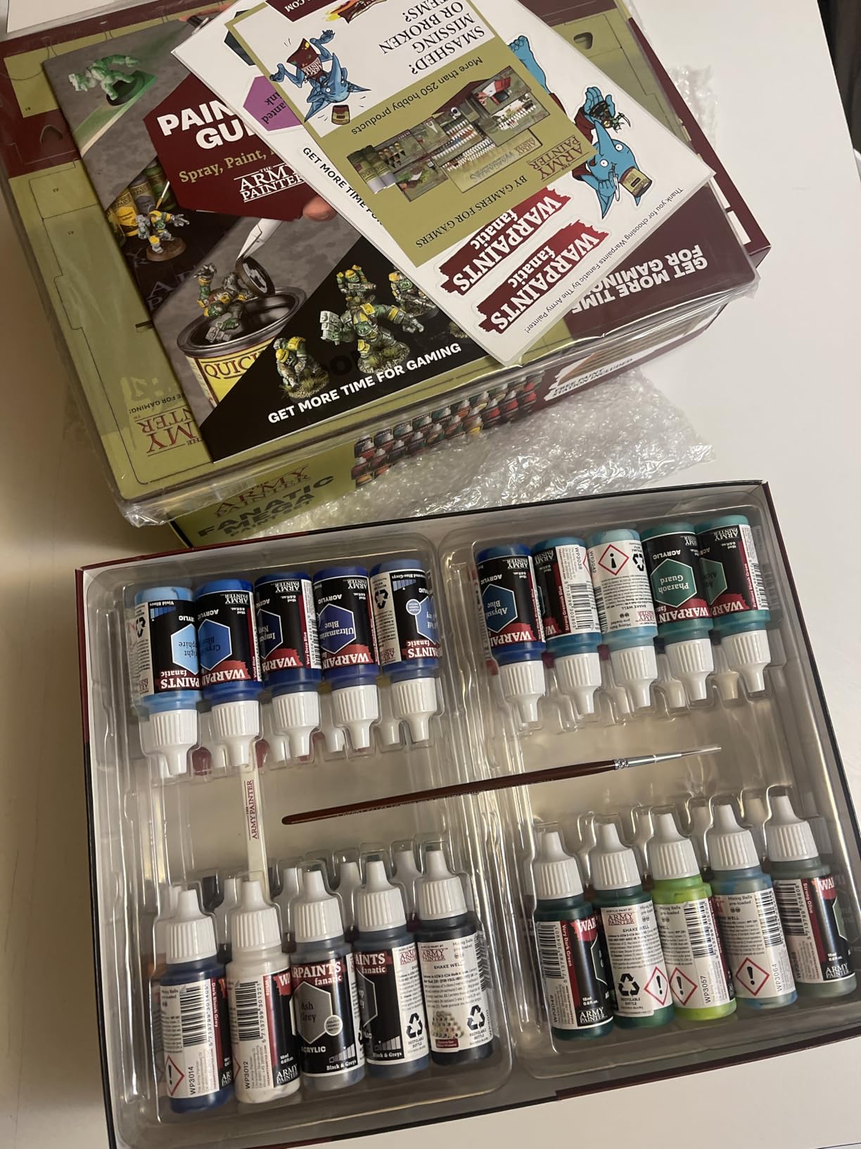 The Army Painter, Warpaints Fanatic Mega Set Combo, 50 x 18 ml Acrylic Paints incl. Skin Tones, Metallics, Effects, Washes, 1 Free Paint Station & 2 Brushes - Model Paint for Warhammer & Dnd customer photo 2