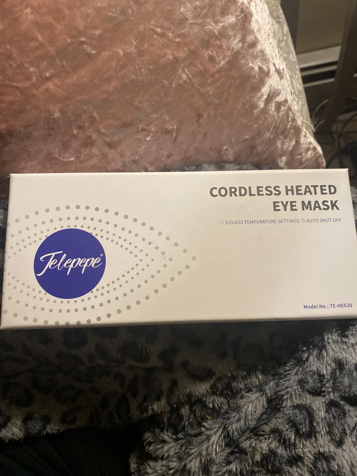 Heated Eye Mask, Cordless Warm Eye Compress for Dry Eyes Blepharitis, Light Blocking Heat Eye Mask for Men Women, 1000mAh Rechargeable Battery and Washable Cover (Black) customer photo 2