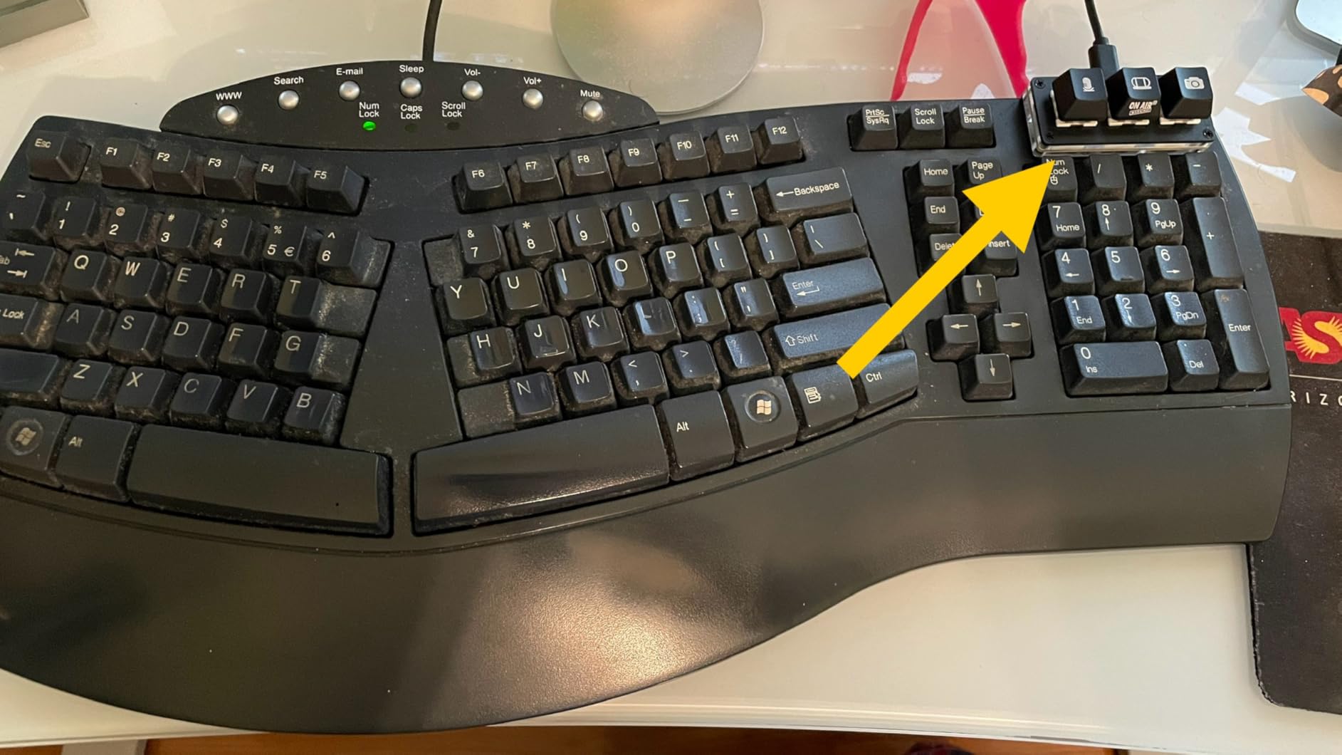 Mute Button USB Microphone, Cam Control Buttons, One-Touch, Mute Button with LED Indicator, PC Mic Mute Switch, Free Software Download for Online Calls/Class/Recording Video customer photo 1