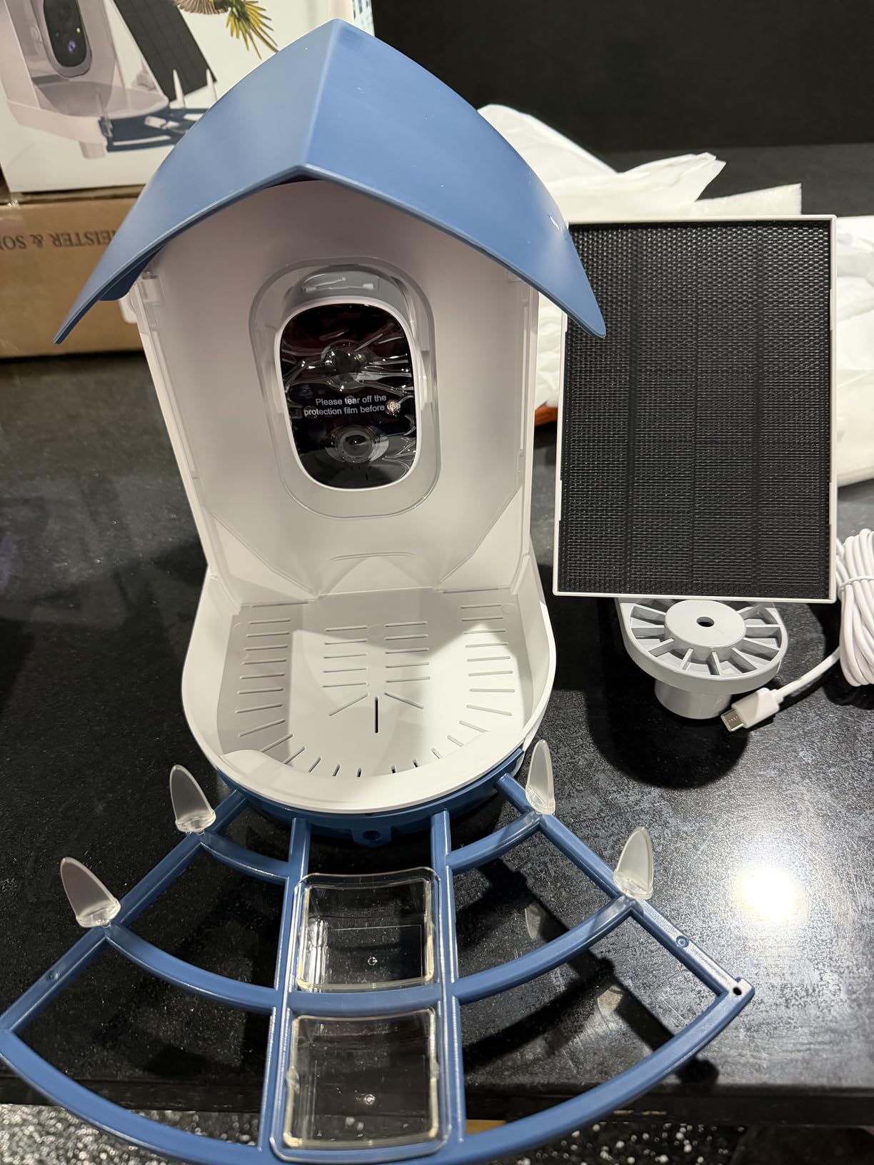 Fazoxo Bird Feeder with Camera,Birds House Camera,Solar Powered,AI Bird ID customer photo 1