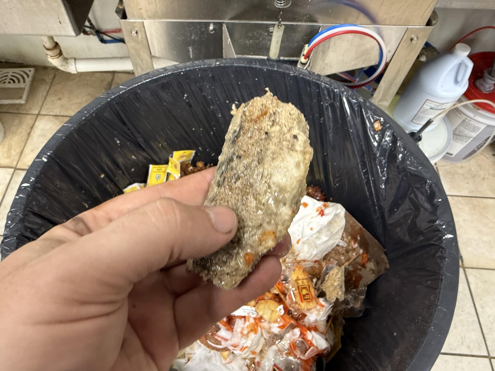 NIFUAL 100FT Sewer Jetter Kit for Pressure Washer, 5800PSI Drain Cleaner Hose 1/4 Inch NPT Corner, Rotating and Button Hose Sewer Jetting Nozzle Waterproof Tape Pearl Corsage Pin Spanner Glove customer photo 1