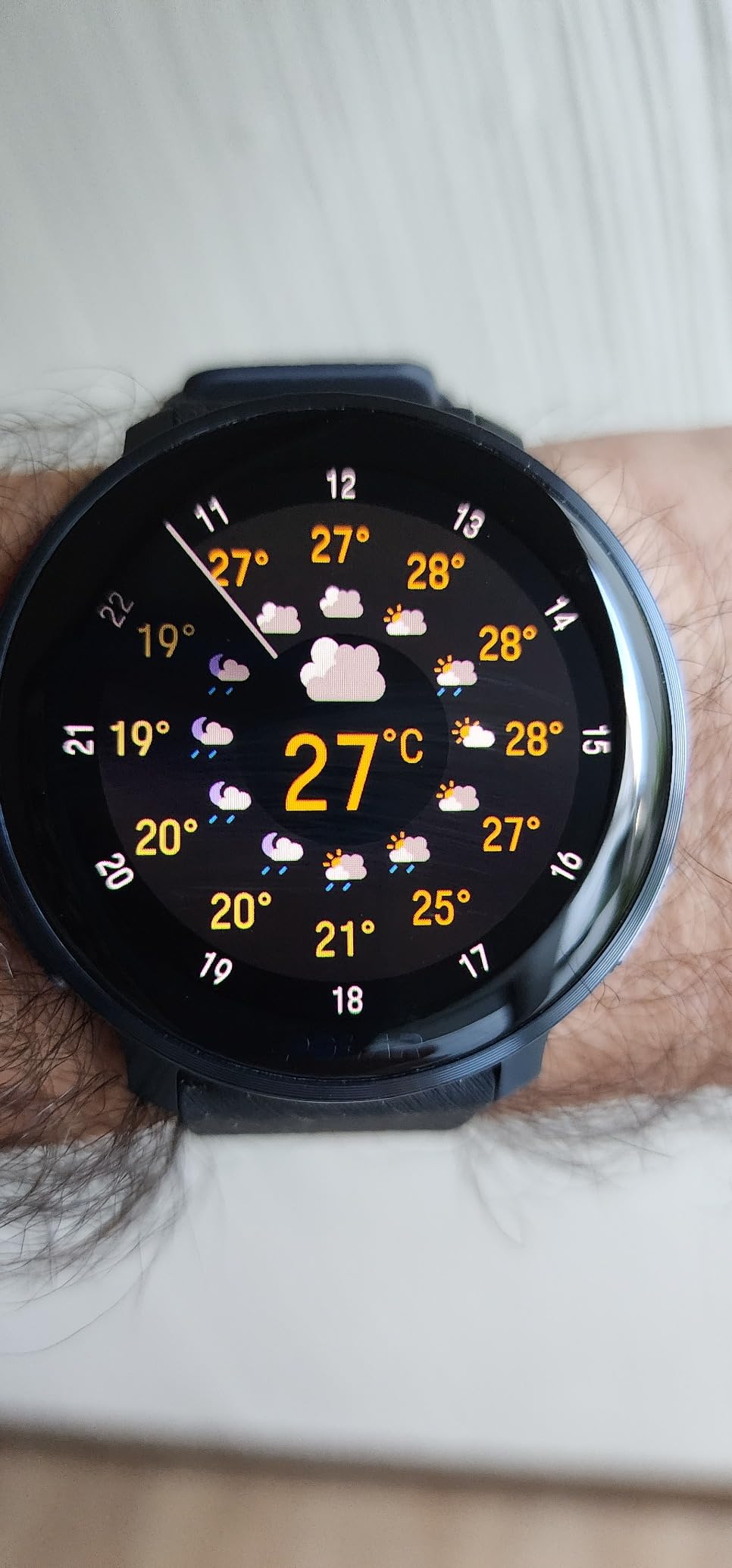 Polar Vantage V3 Premium GPS Sport Watch with AMOLED Display, Dual-Frequency GPS, Turn-by-Turn Navigation, Up to 7-Day Battery Life customer photo 2
