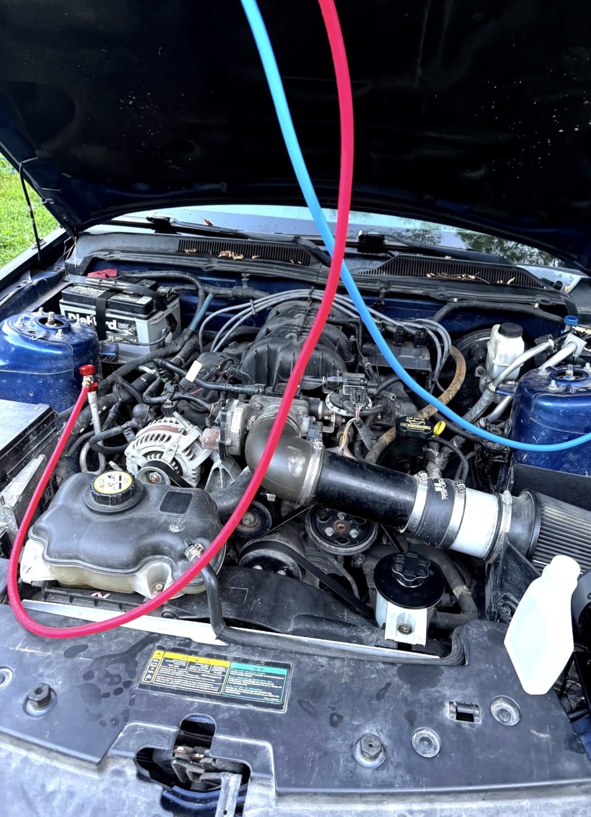 4.5 CFM AC Vacuum Pump and Gauge Set,for Mini Split/HVAC/Auto Systems,Manifold Gauge Kit Fits R134a R22 R410a R404a,with Leak Detector,Upgraded Trifold Storage Case,3 Hoses,R134a Can Tap customer photo 1