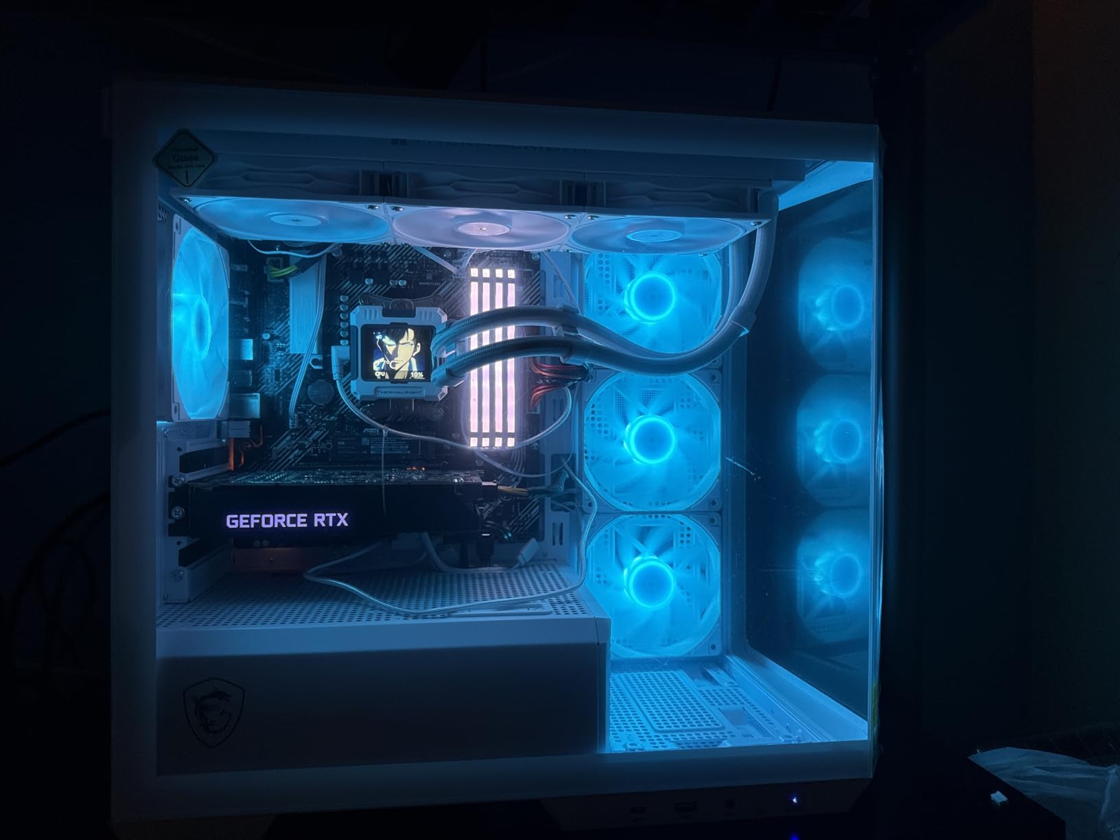 Thermalright FW 360 White ARGB-360mm AIO CPU Liquid Cooler,IPS LCD Screen with 320 * 240 Resolution,for AM4/AM5/Intel LGA1700,2.4 inch Magnet-Absorbent LCD Screen for Images -White customer photo 2