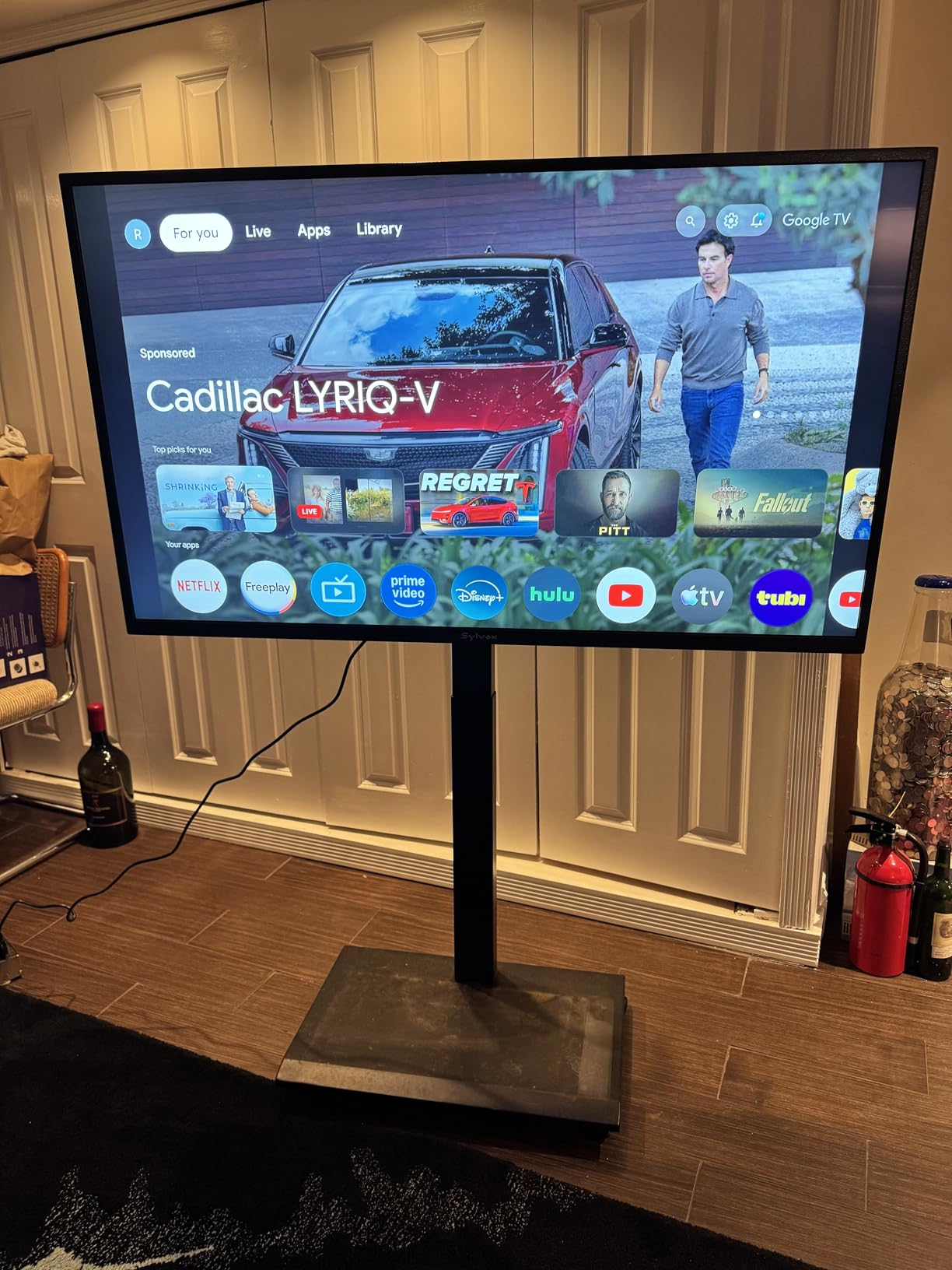 SYLVOX Outdoor TV, 55-inch Waterproof Smart TV, 2000nits Full Sun TV, 4K, Dolby Atmos, HDR 10, Weatherproof Television with Voice Assistant Remote(Pool Pro 2.0, Latest Model) customer photo 2