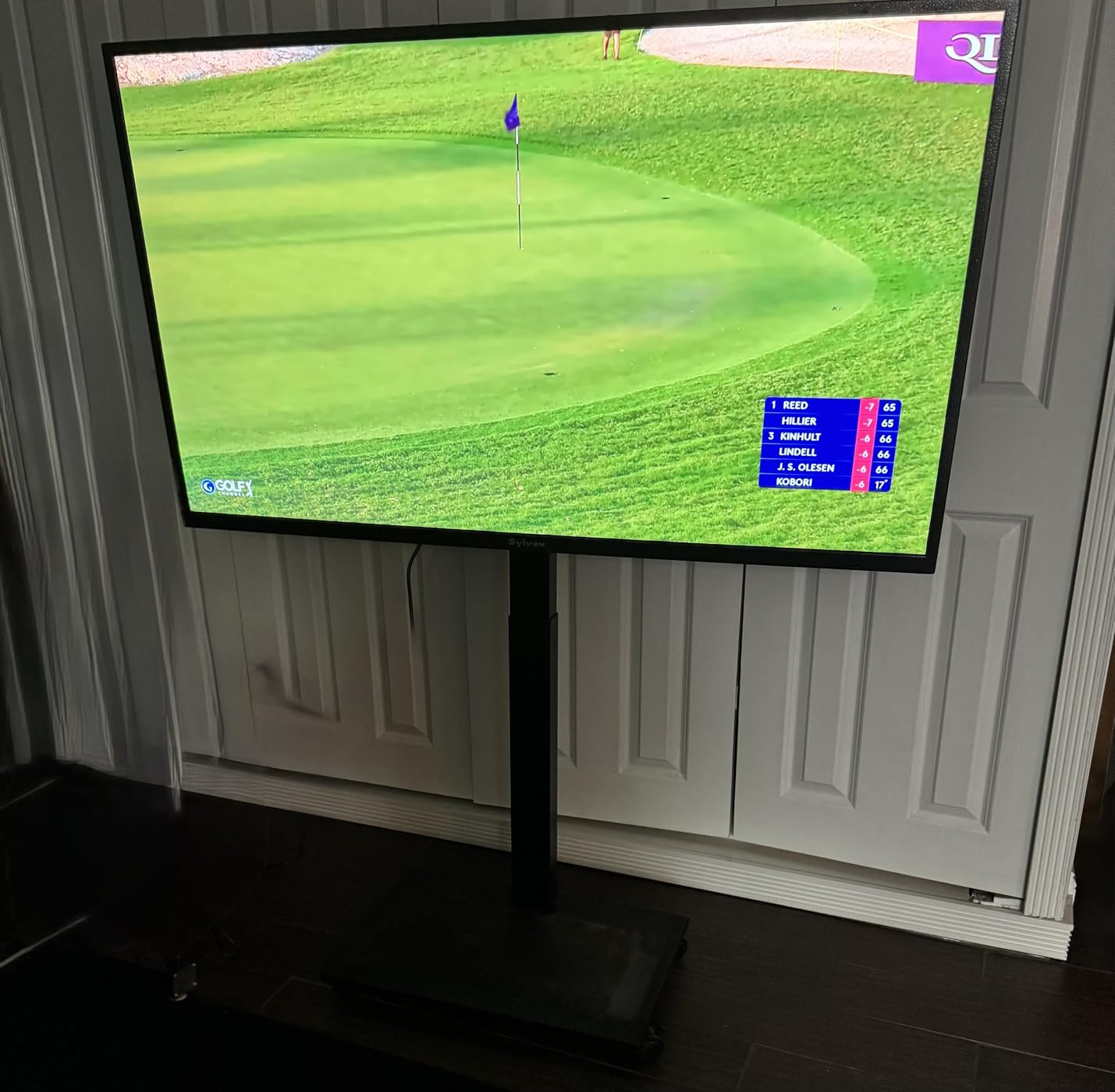 SYLVOX Outdoor TV, 55-inch Waterproof Smart TV, 2000nits Full Sun TV, 4K, Dolby Atmos, HDR 10, Weatherproof Television with Voice Assistant Remote(Pool Pro 2.0, Latest Model) customer photo 3