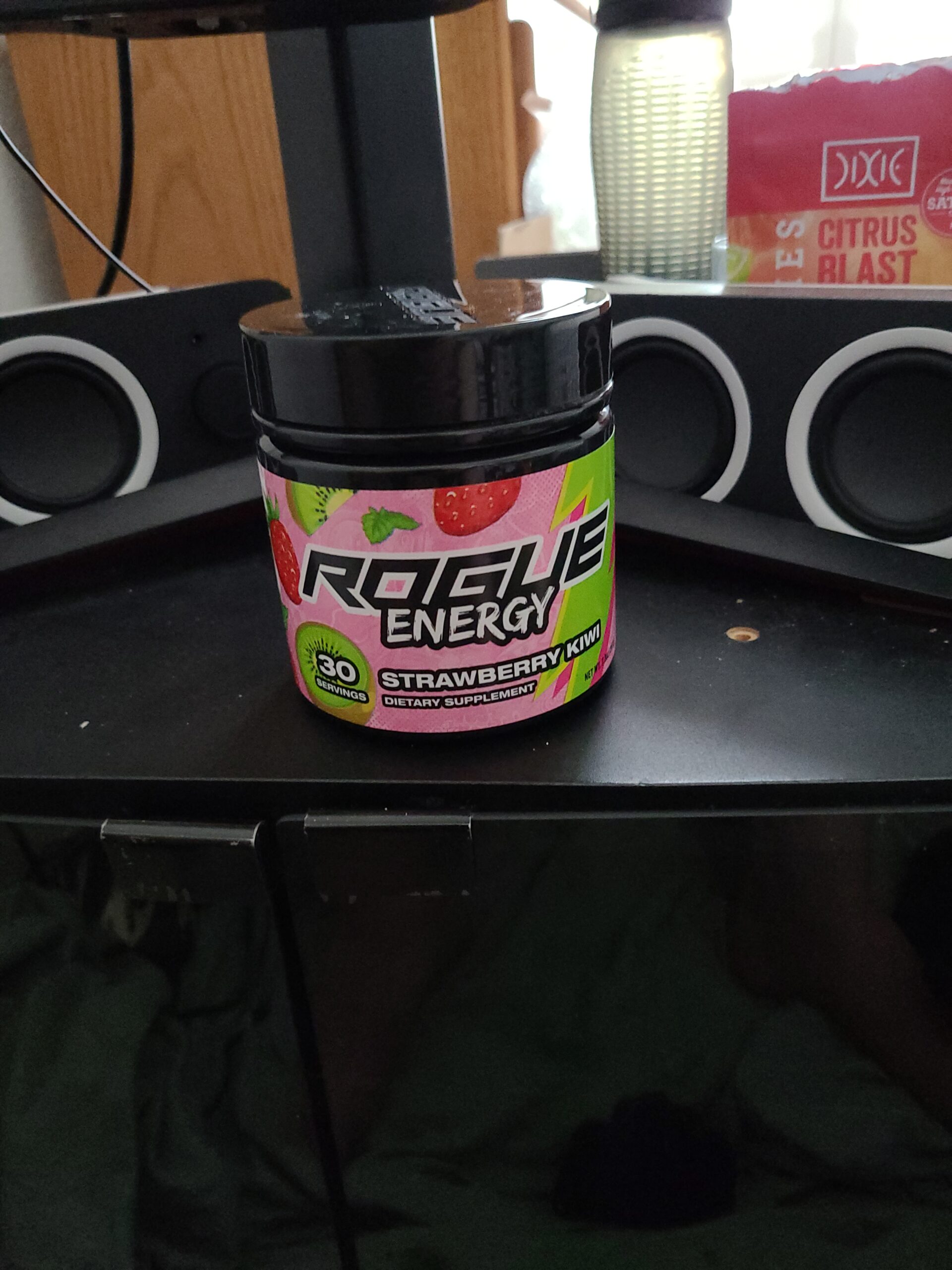 Rogue Energy Energy Drink Powder for Long Gaming Hours - Energy Powder for Mental Focus - Sugar & Gluten Free - Gaming Supplement with Caffeine & Vitamins - Made in USA (Sour Candy - 40 Servings) customer photo 2