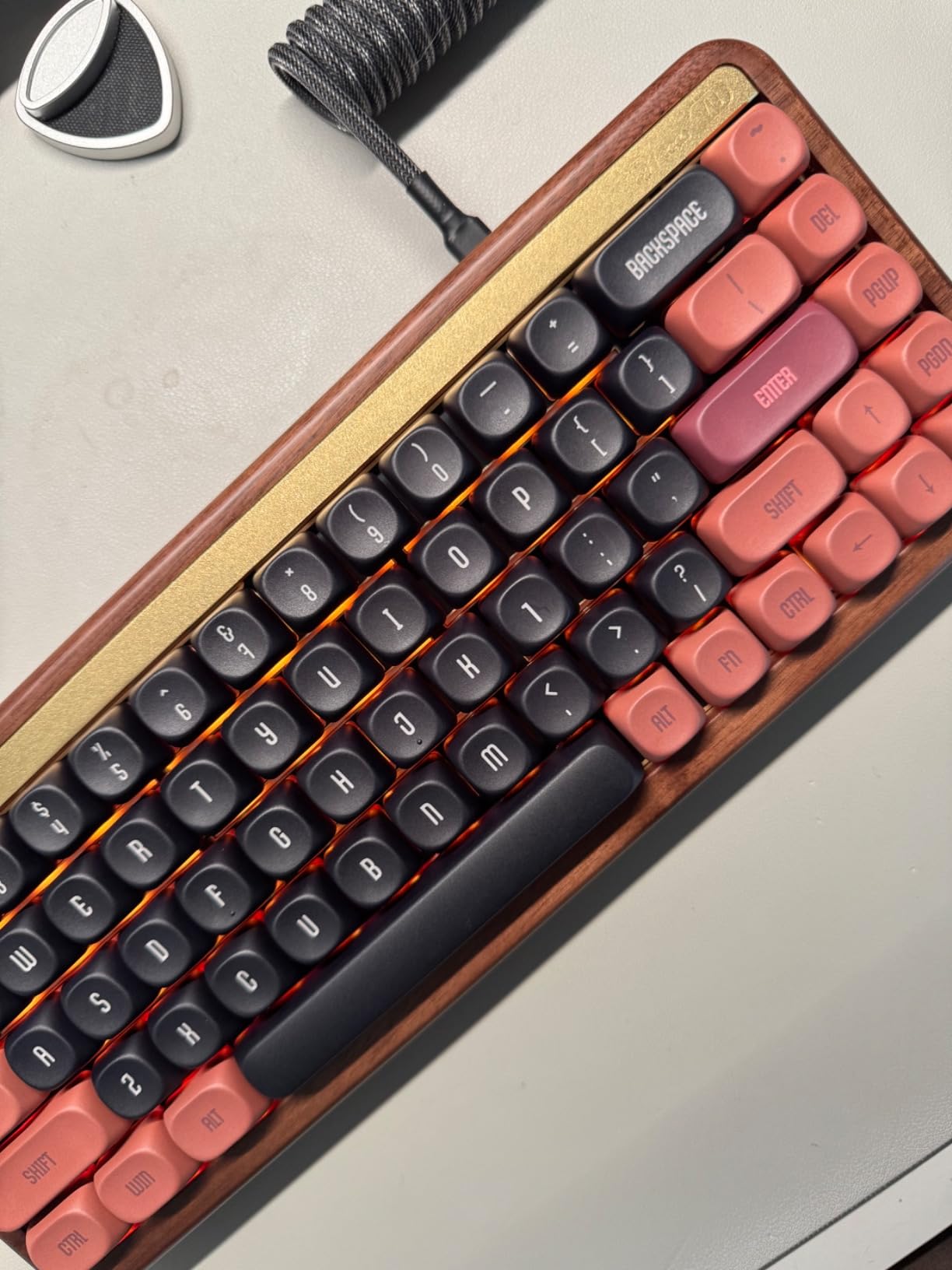 Akko Mechanical Gaming Keyboard with Walnut Wooden Case, MU01 Mountain Seclusion 65% 68-Key RGB 2.4G Wireless/Bluetooth/Wired Hot-swappable Keyboard with PBT Dye-Sub Keycaps for Mac & Win customer photo 2