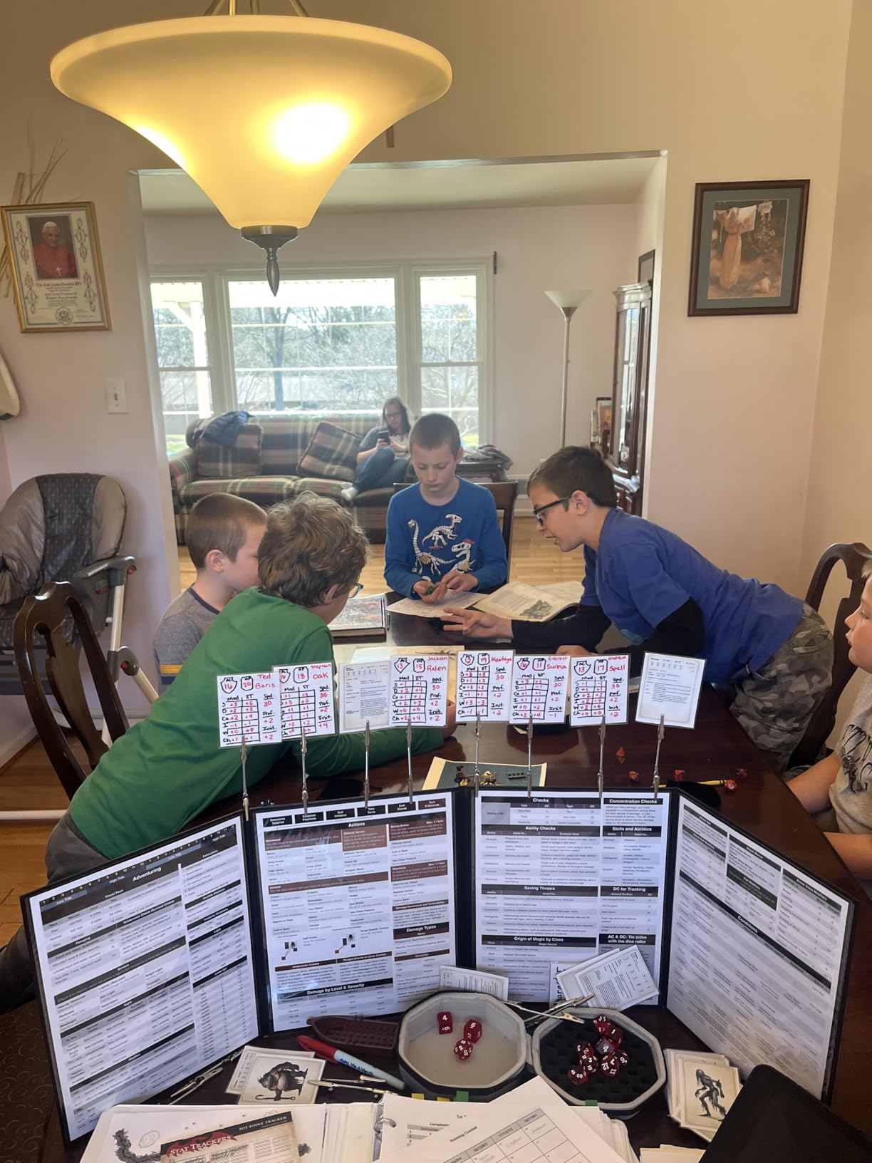 TIDYBOSS 4-Panel DM Screen | Customizable DND Dungeon Master Guide with Inserts for Dungeon Masters | D&D Starter Set | DND Starter kit d&d Accessories | DND Gifts | DND dm Supplies customer photo 1