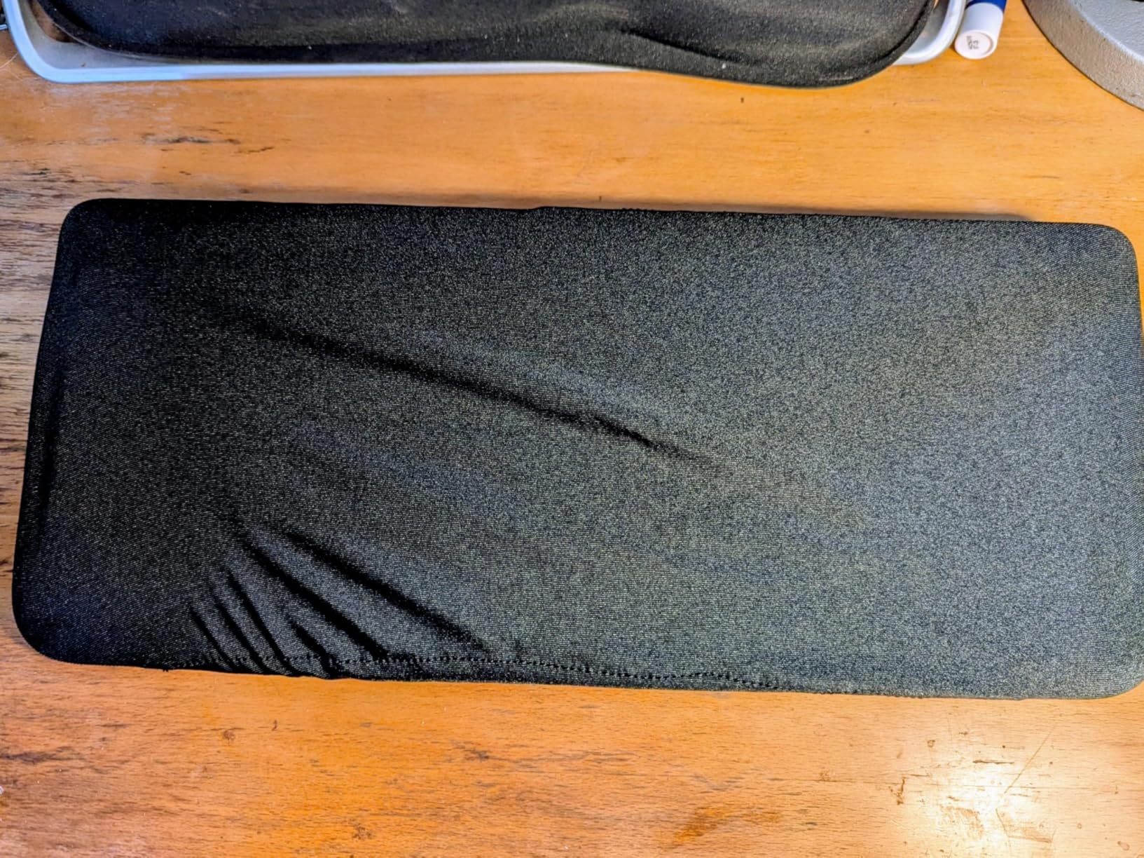 Keyboard Dust Cover, Covers Standard and Full-Size Mechanical Gaming Keyboards, Stretch Fabric Anti-Dust Keyboard Sleeve Fits Keyboards from 17.9