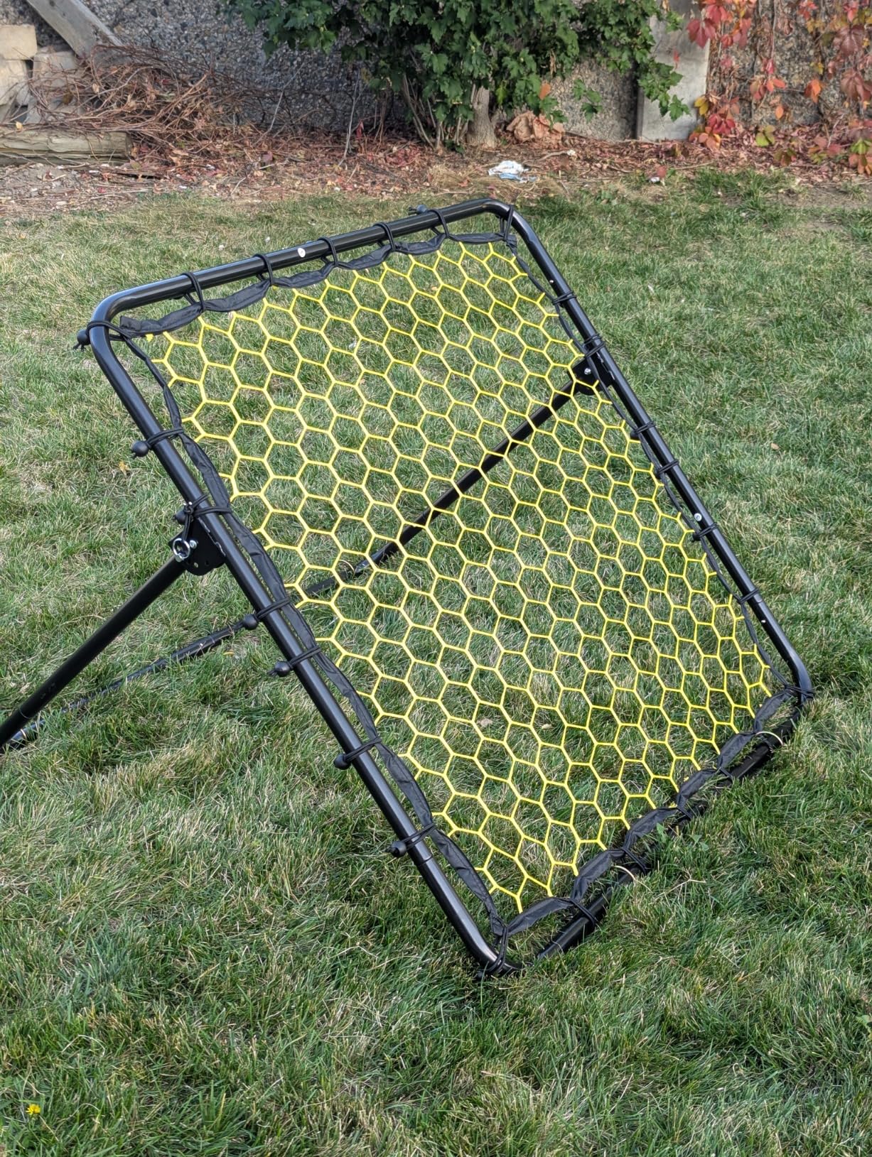 Happy Jump Portable Soccer Rebounder Net for Kids Soccer Training Practice customer photo 2
