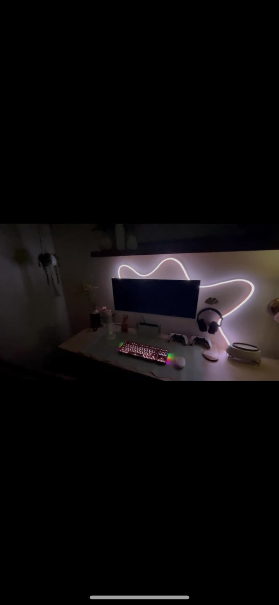 Womier Retro Wired TKL Mechanical Keyboard with Volume Wheel,75% Percent RGB Backlit Gaming Keyboard,Hot Swappable with PBT keycaps,Pre-lubed Stabilizer for Mac/Win,Wood Pattern Theme customer photo 1