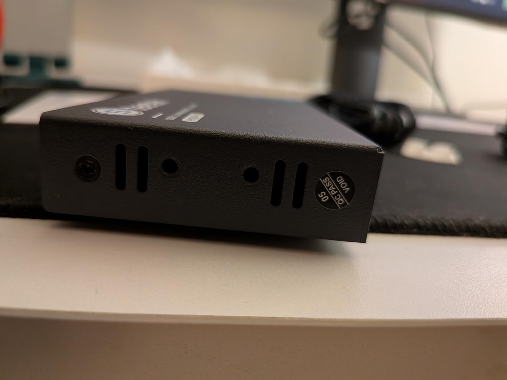 USB 3.0 HDMI KVM Switch 1 Monitors 2 Computers, 4K@60Hz KVM Switches for 2 Computers Sharing Monitor Keyboard Mouse Hard Drives Printer, with EDID Adaptive, 2USB Cable and Controller -S7232H customer photo 1