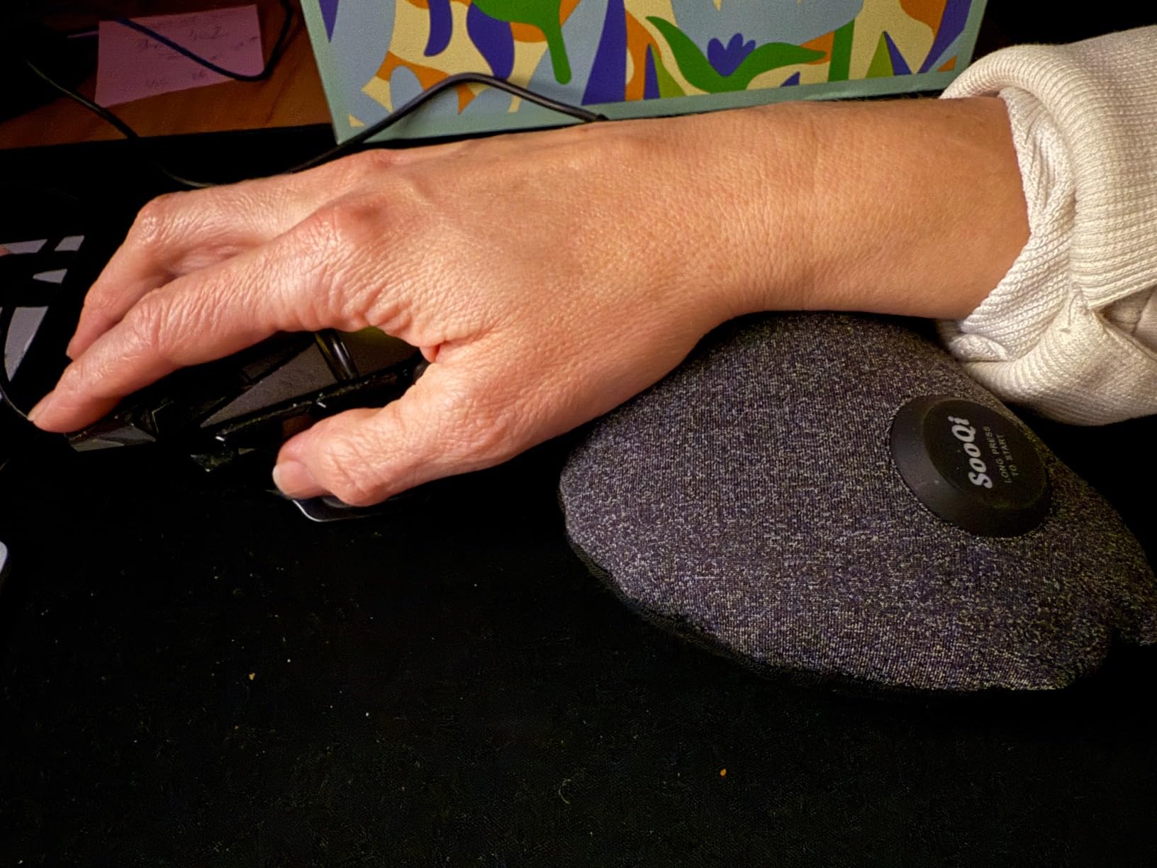 USB Heated Wrist Rest for Mouse, Dual-Sided Design with Warm Heat & Cooling Beads for Pain & Fatigue Relief, Ergonomic Support for Office Work, Home, PC & Laptop Gaming customer photo 2