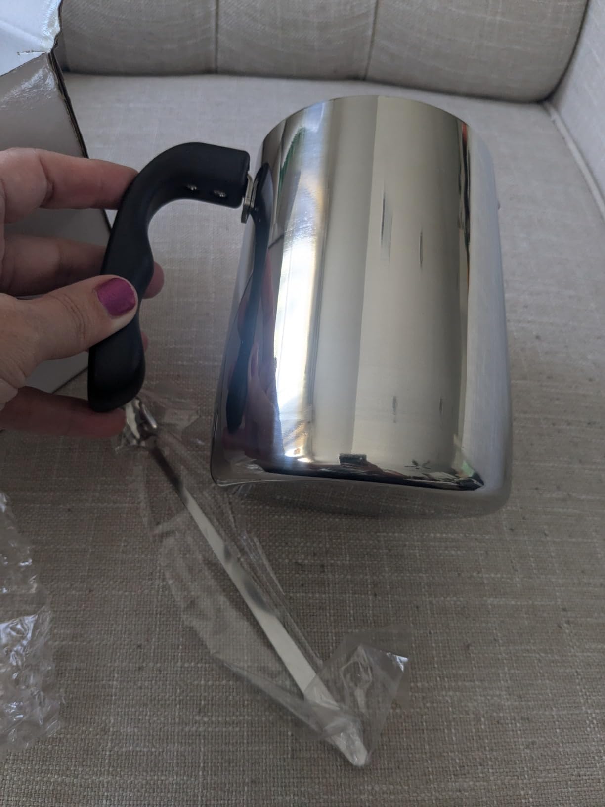 Candle Making Pouring Pot with Stirring Spoon, 32oz Stainless Steel Wax Melting Pot with Heat-Resistant Handle, Double Boiler Candle Making Pitcher with Dripless Pouring Spout Design customer photo 1