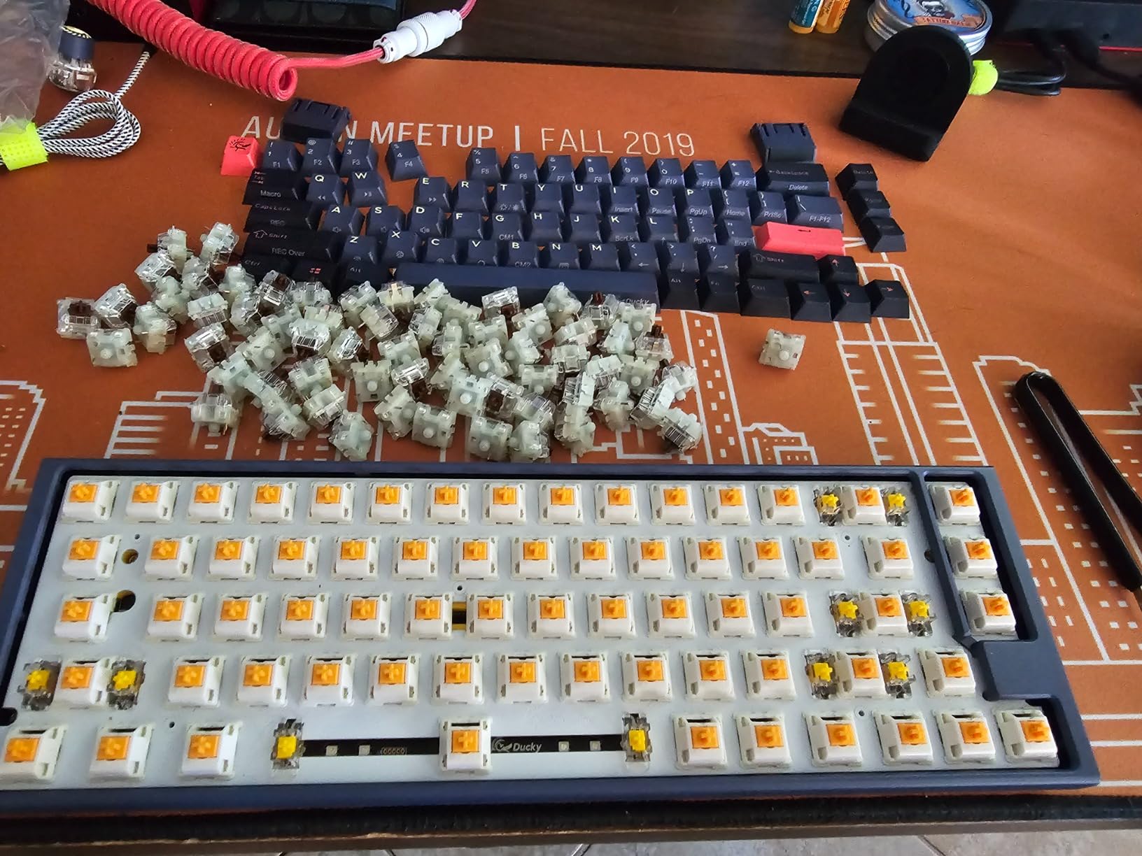 Glorious Fox Linear Mechanical Switches for Mechanical Keyboards: 110 PCS, 3-pin, Transparent for MAX RGB, Pre-Lubed, 45g Force for Gaming and Typing, Compatible with MX Keycaps customer photo 2