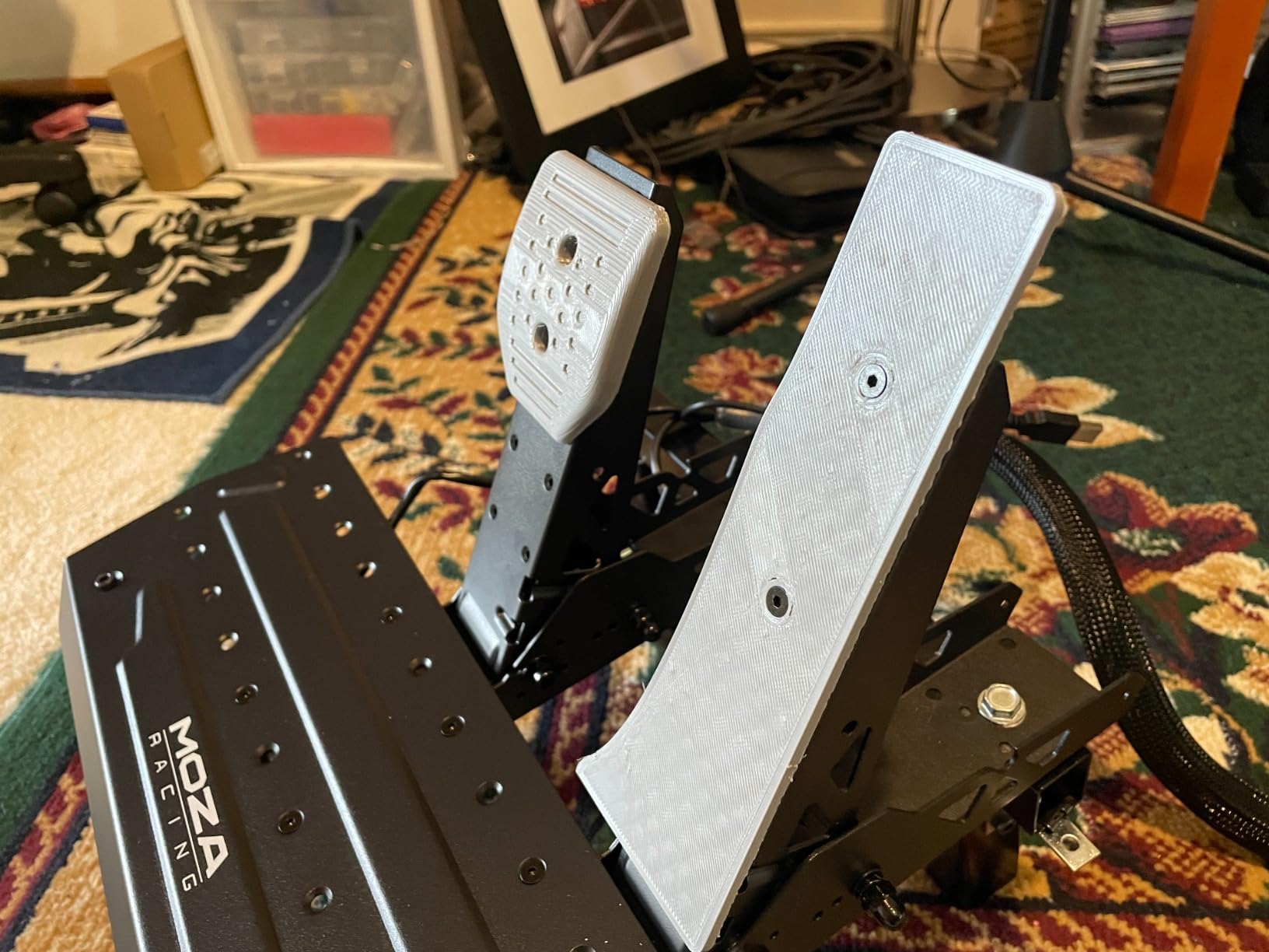 MOZA R3 Steering Wheel and Pedals Kit for Xbox(official Licensed) & PC: 3.9Nm Direct Drive WheelBase, 11-inch Racing Wheel, Pedals and Desk Clamp All-in-One Gaming Racing Simulator customer photo 1