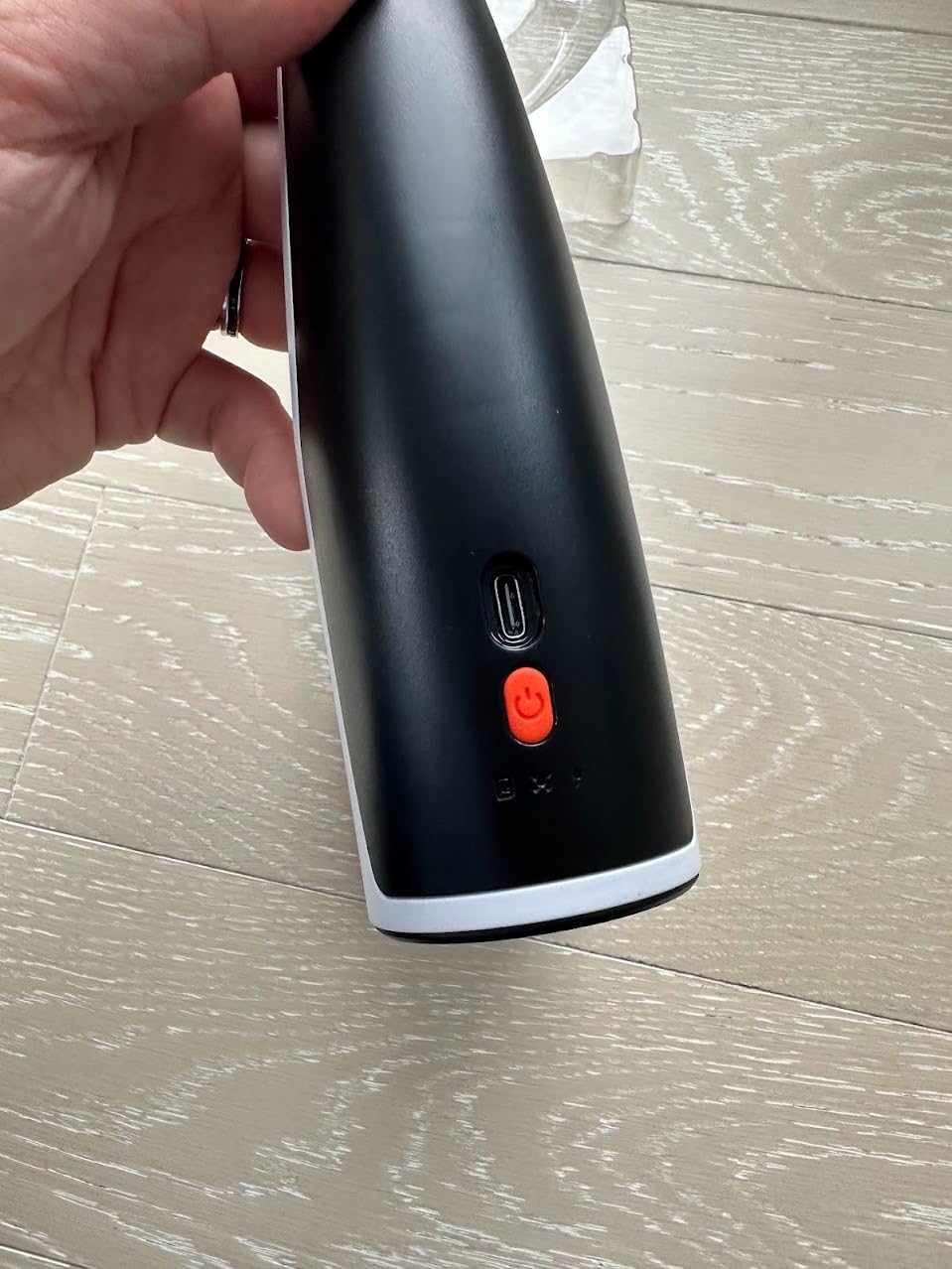 Rohent Portable Hands-Free Neck Fan - 4000mAh Battery, USB-C Rechargeable, Ultra-Quiet, 4 Adjustable Speeds - Perfect for Office, Outdoor, and Travel Use customer photo 2