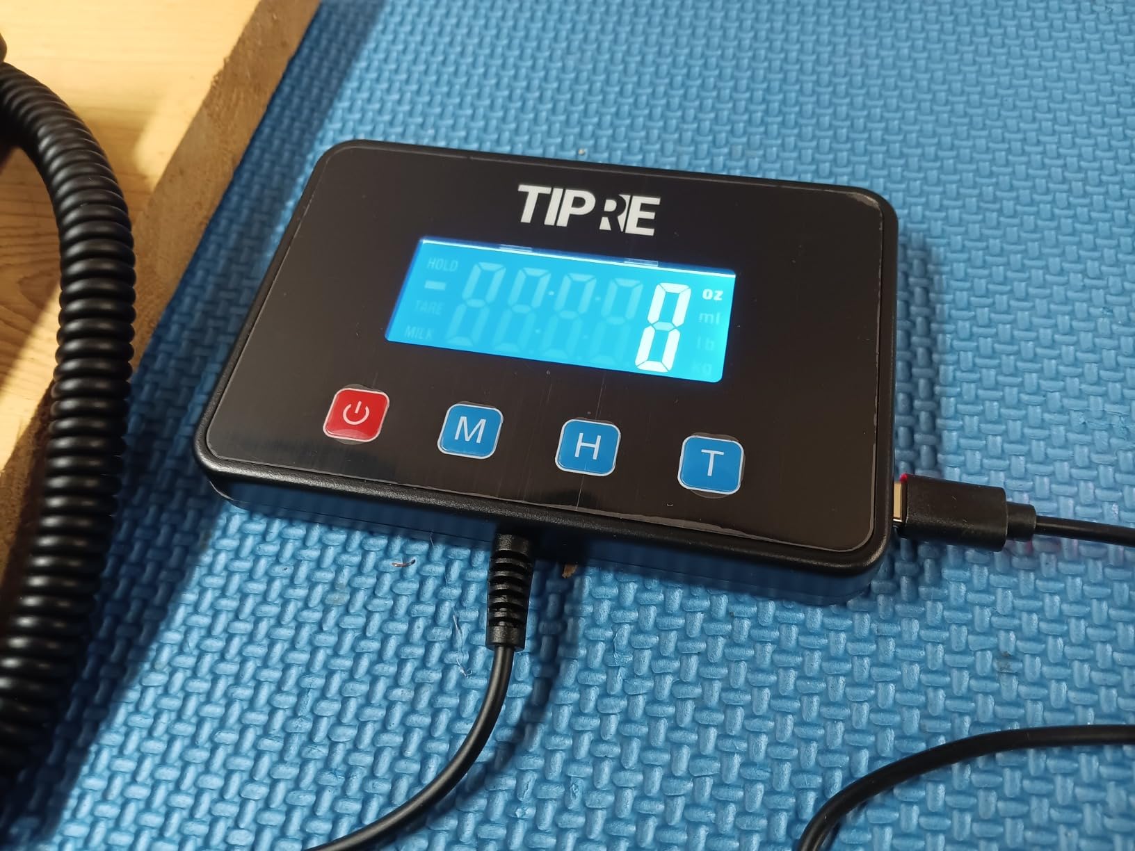 Digital Shipping Postal Scale 660lb/1oz Accuracy! Heavy Duty Postage Scale Extra-Large Capacity Stainless Industrial Scale for Small Business, Warehouse, Home, Battery&Charging Cable Included customer photo 1