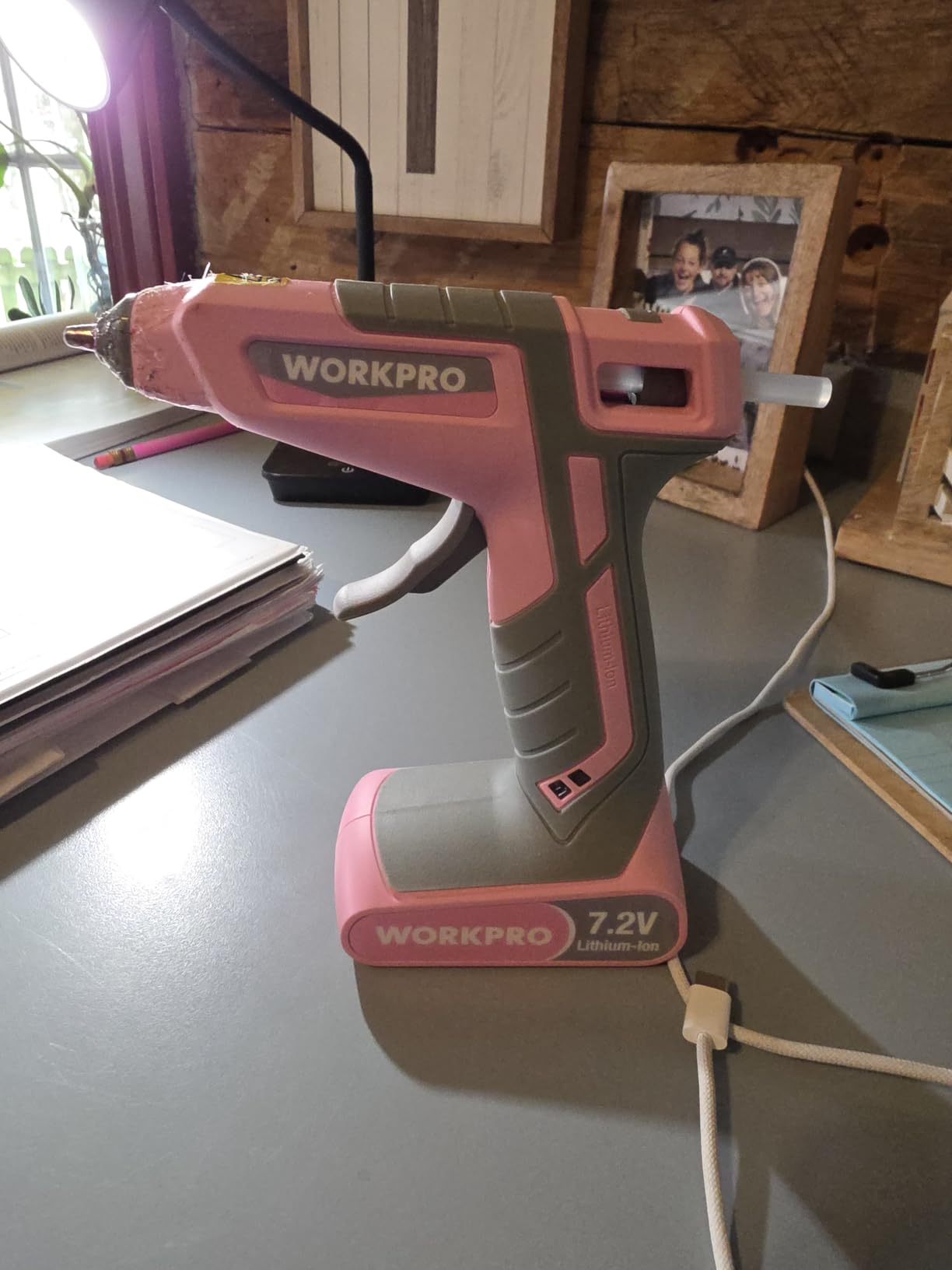 WORKPRO 7.2V Cordless Hot Glue Gun, 30s Fast Preheating, 50 Glue Sticks | Dual-Temp Design with USB-C Charging Provides Flexible Glue Control for DIY, Crafting and Art Projects, Includes Storage Bag customer photo 1
