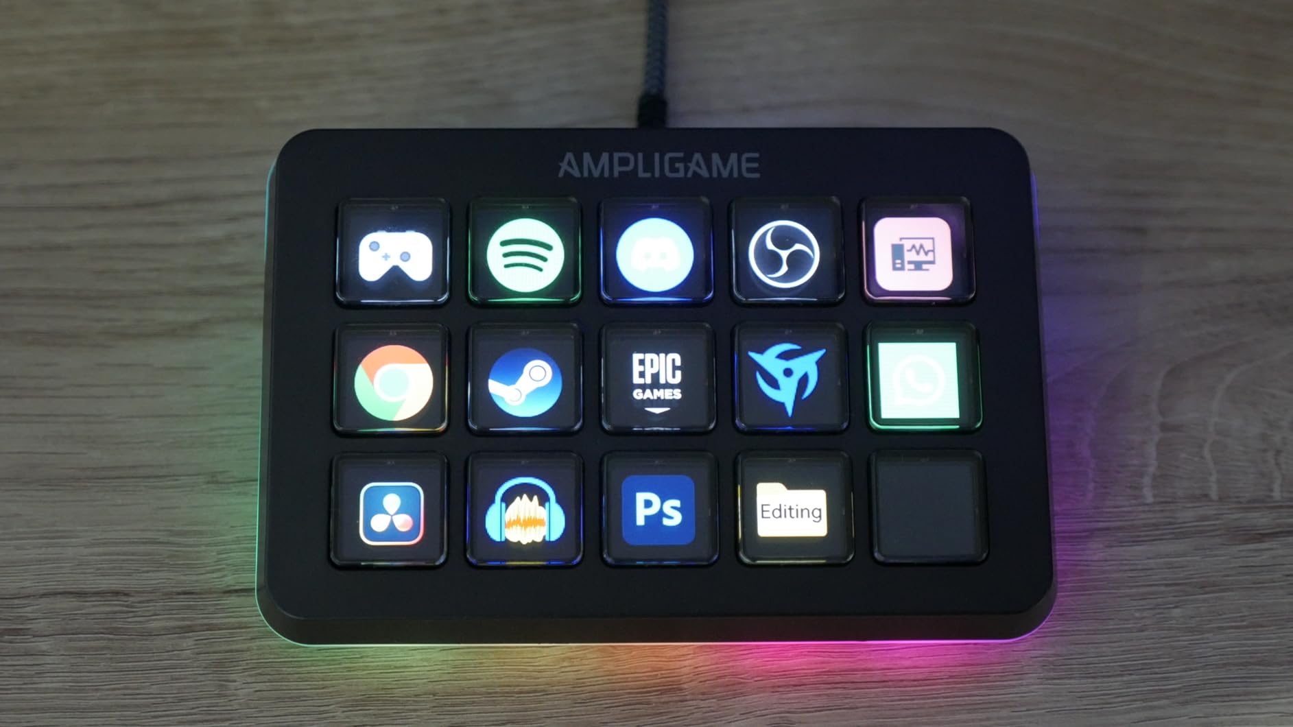 FIFINE AmpliGame Stream Controller with 15 Macro Keys, Streaming Keyboard with Trigger Actions in OBS/Twitch/YouTube/Streamlabs, Shortcut Buttons Keypad Works with Mac and PC-D6 customer photo 2