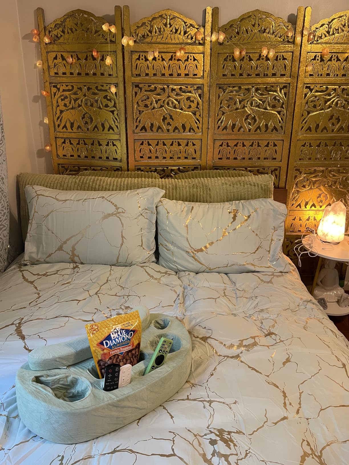 Couch Cup Holder Pillow Tray with 6 Slots, Gaming Pillow Couch Cupholder Tray with Armrest Cushion, Couch Caddy & Buddy with Drink, Controller, Remote, Phone Holder, Gaming Snack Holder customer photo 1