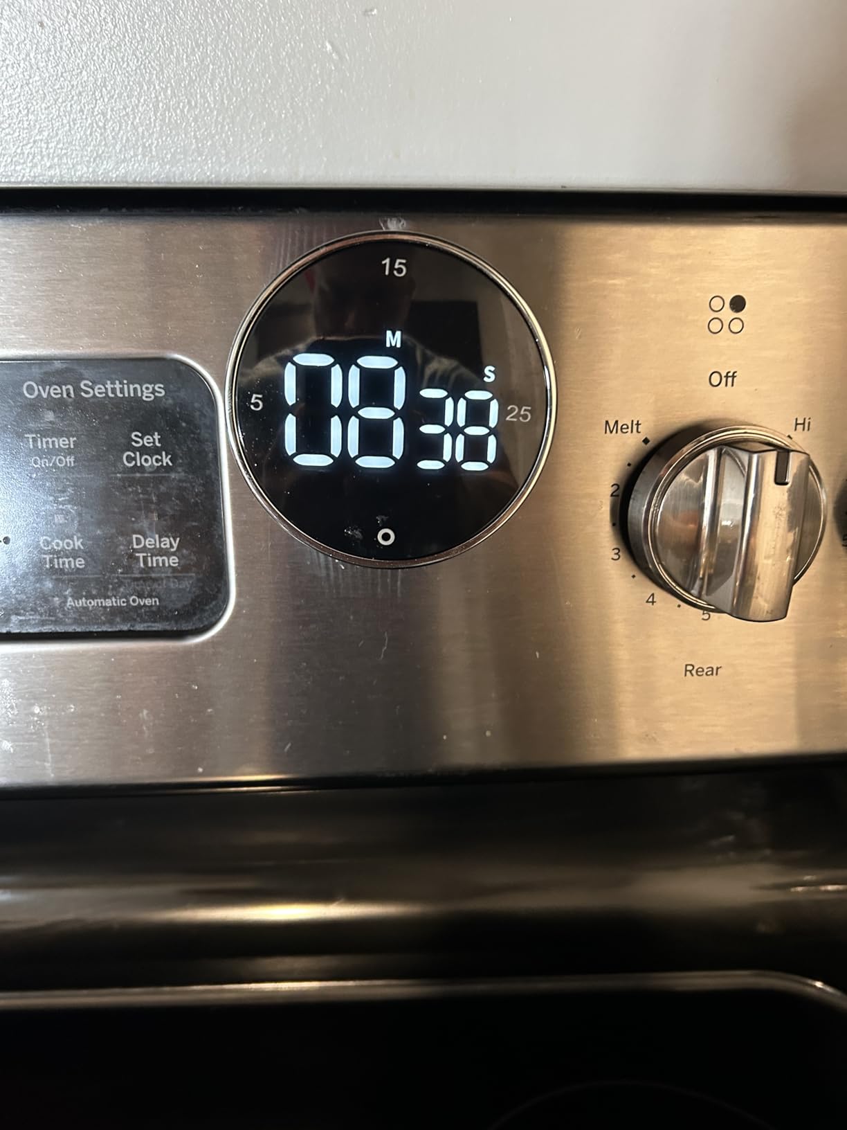 Upgrade Digital Kitchen Timer - Magnetic Countdown Countup Visual Pomodoro Timer with Large LED Display, 3-Preset Times (5, 15, 25), 3 Volume Levels, Ideal for Cooking, Baking and Fitness (1, Black) customer photo 1