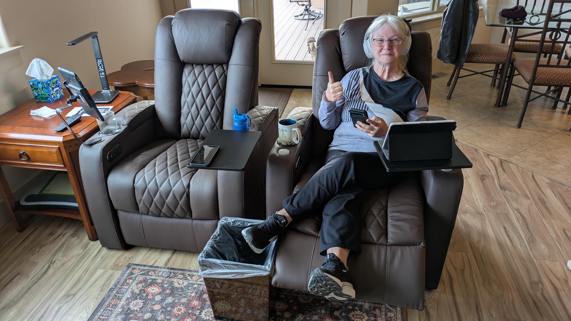 comfiroom Home Theater Seating Seats Classic Series Top Grain Nappa Leather Loveseat Recliner Chairs Dual Power Movie Gaming Sofa Chair Electric Headrest with Tray Table (Black, Row of 2 Loveseat) customer photo 1