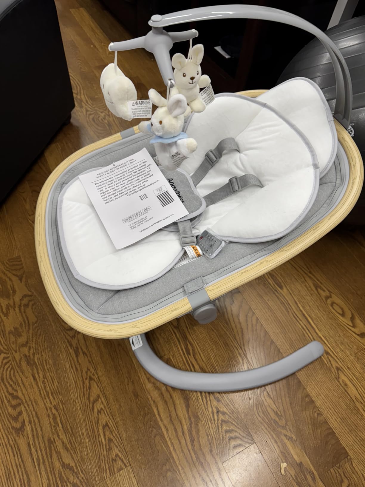 Angelbliss Baby Swing with Cry Detection, Side-to-Side Electric Swing with 5 Speeds, 180° Rotation, Indoor for Infants and Toddlers (Black) customer photo 2