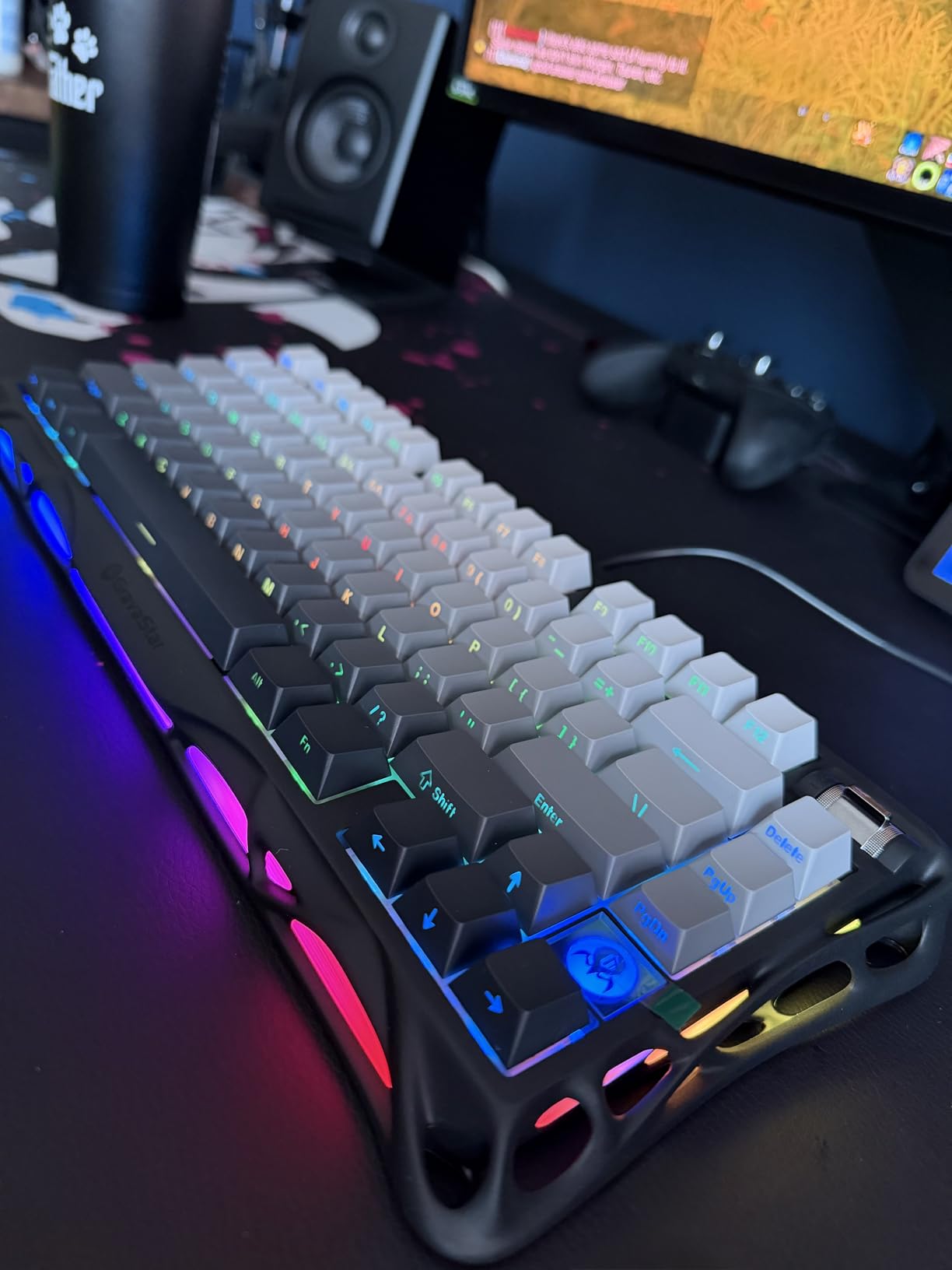 GravaStar Mercury K1 75% Wireless Mechanical Gaming Keyboard, Aluminum Alloy Exoskeleton Design, Gasket Custom Keyboard Hot-Swap Socket, Linear Switches, RGB Backlit customer photo 2