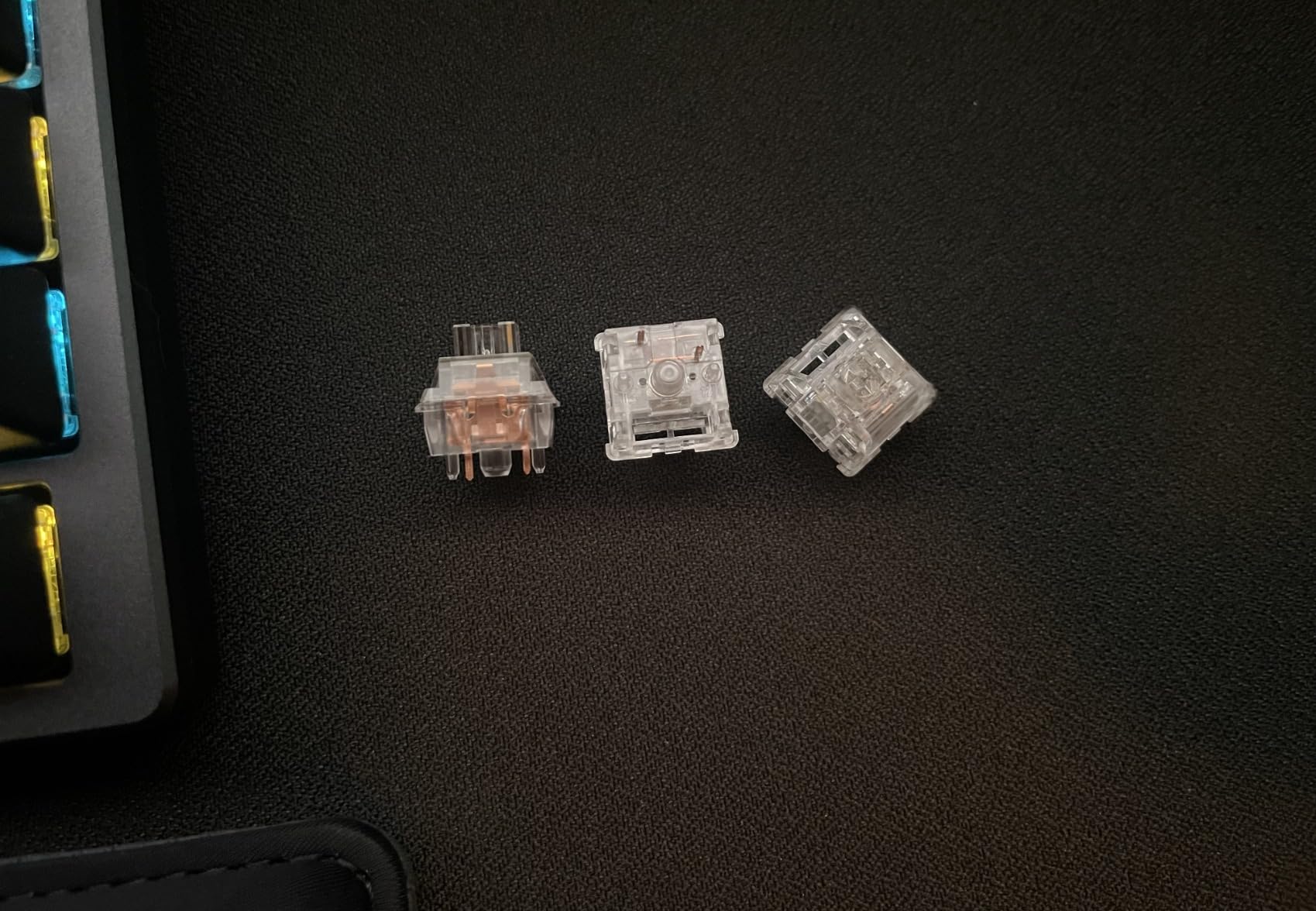 WS Hall Effect Magnetic Keyboard Switches, WS Dash HE Magnetic Linear Switches with POM Stem, Pre-lubed Freely Setting Pre-Travel Key Switch Compatible with Hall Effect Keyboard 70Pcs customer photo 1