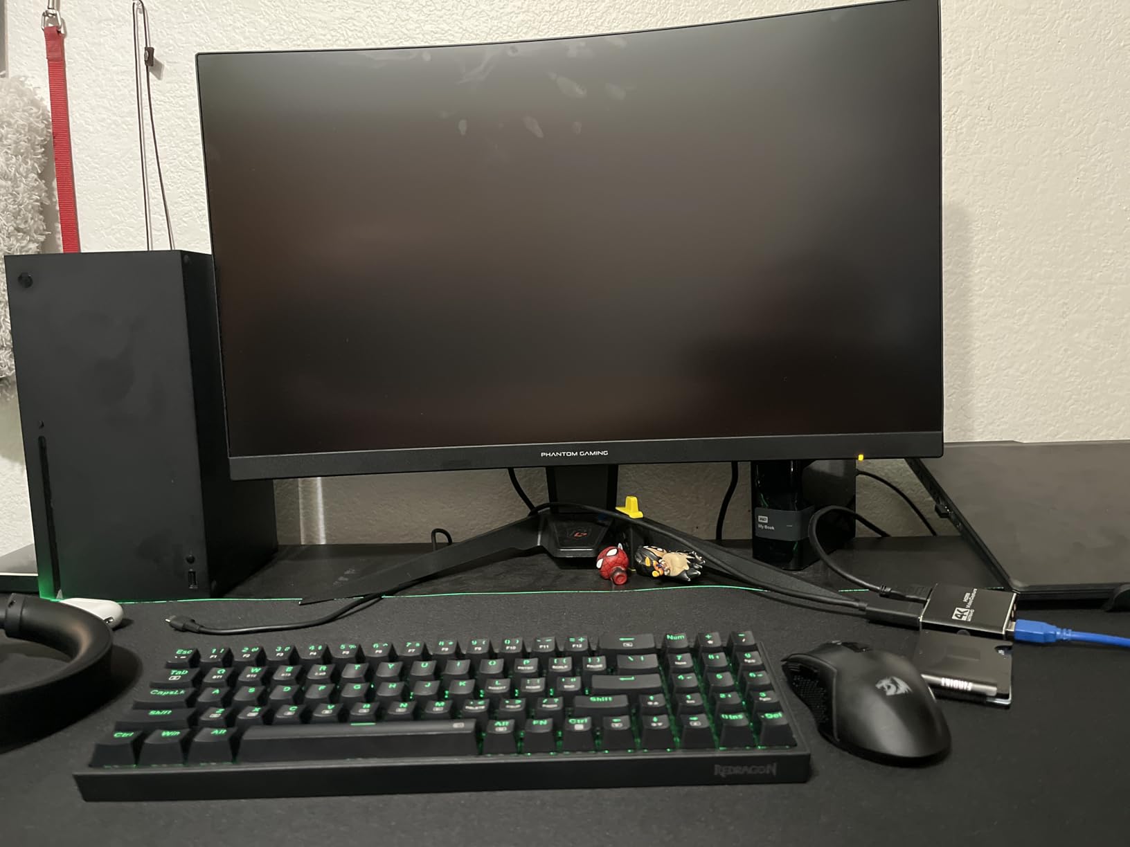 Redragon S142 Wireless Gaming Keyboard & Mouse Combo, 98 Keys K515 PRO RGB Membrane Keyboard & 4800 DPI Wireless 2.4Ghz Gaming Mouse Bundle customer photo 2