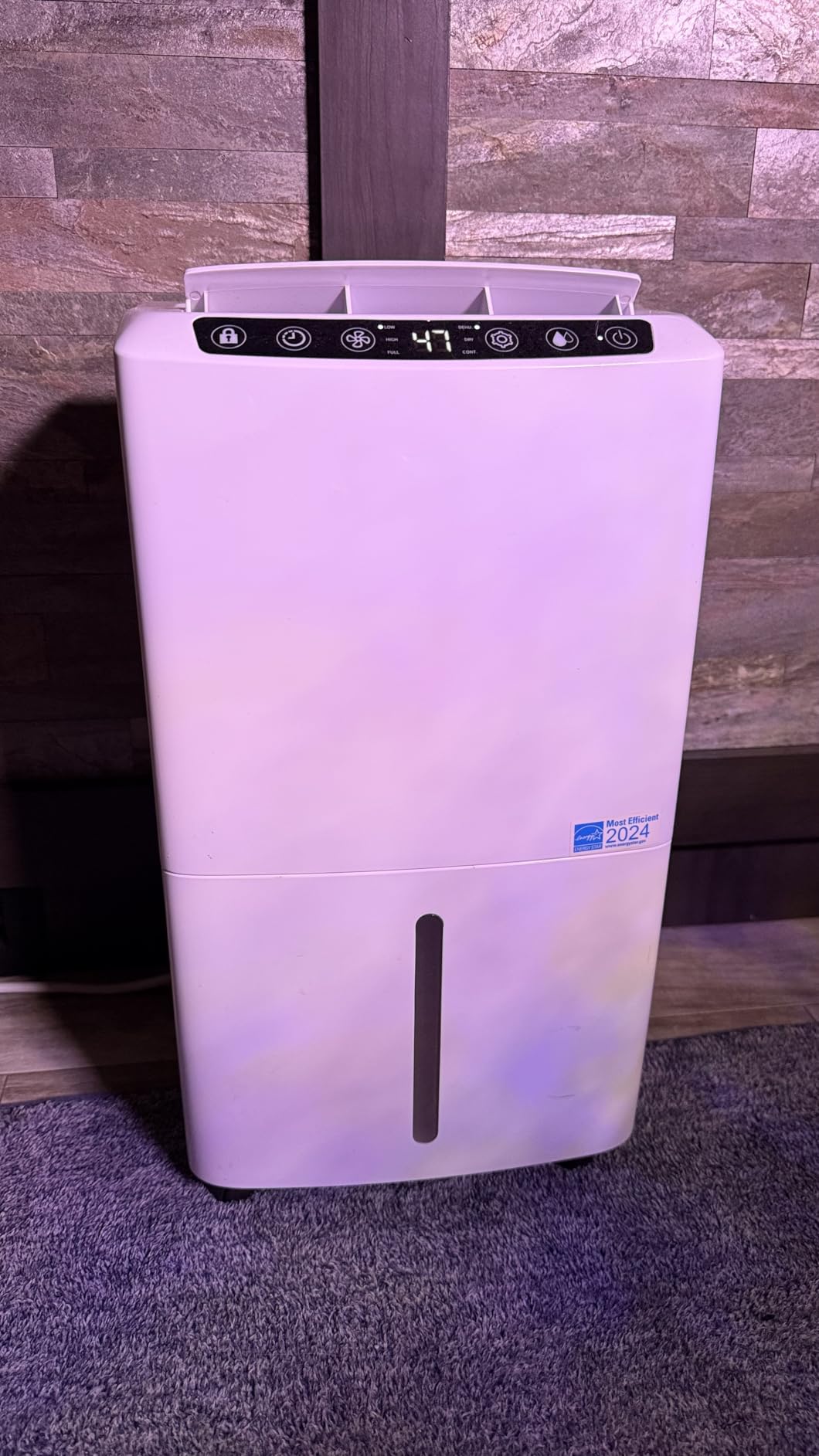 Waykar 2000 Sq. Ft 34 Pints 2025 Most Efficient Energy Star Dehumidifier for Home and Basement with Auto or Manual Drainage, Quiet 33dB Operation, 0.62 Gallon Water Tank Capacity customer photo 1