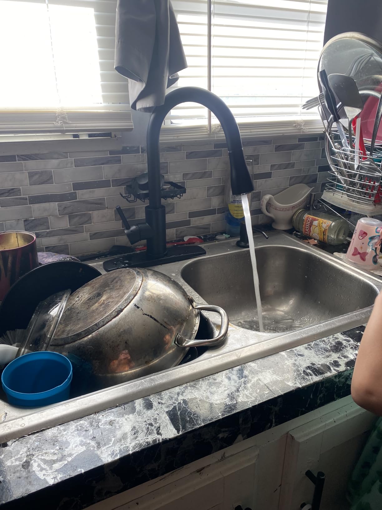 FORIOUS Black Touchless Kitchen Faucet with Soap Dispenser, Hands-Free, Smart Motion Sensor, Contemporary Bar Sink Faucet with Pull Down Sprayer for Farmhouse RV Camper customer photo 1