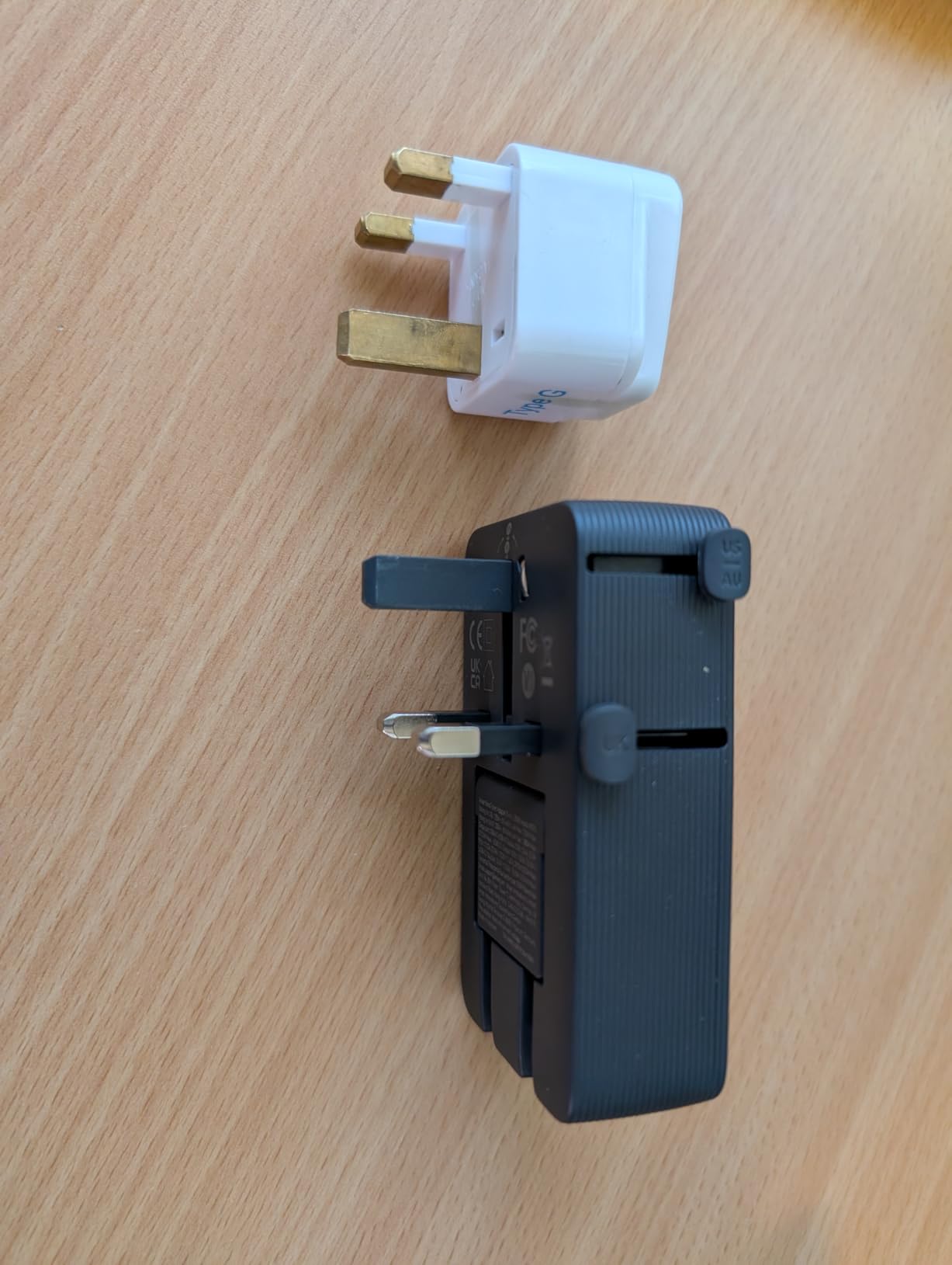 Anker Nano Travel Adapter, 5-Port Power Adapter with 1x 2-Pin AC, 2 USB A, 2 USB C for 20W, Smart Temperature Control, Works in 200+ Countries, Not a Voltage Converter, Travel Essentials (1-Pack) customer photo 1