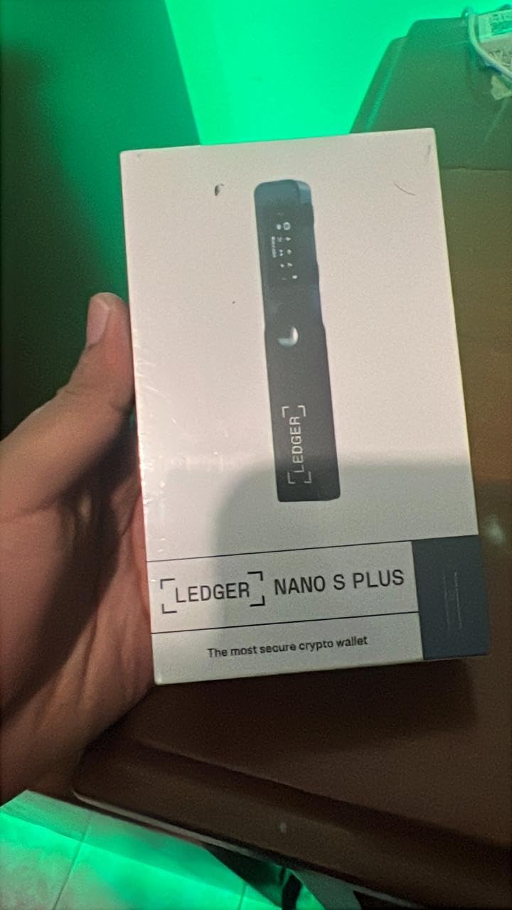 Ledger Nano S Plus Signer - The accessible Way to Manage Your Crypto & NFTs securely (Ledger Wallet for Desktop and Android only) - Gold customer photo 1