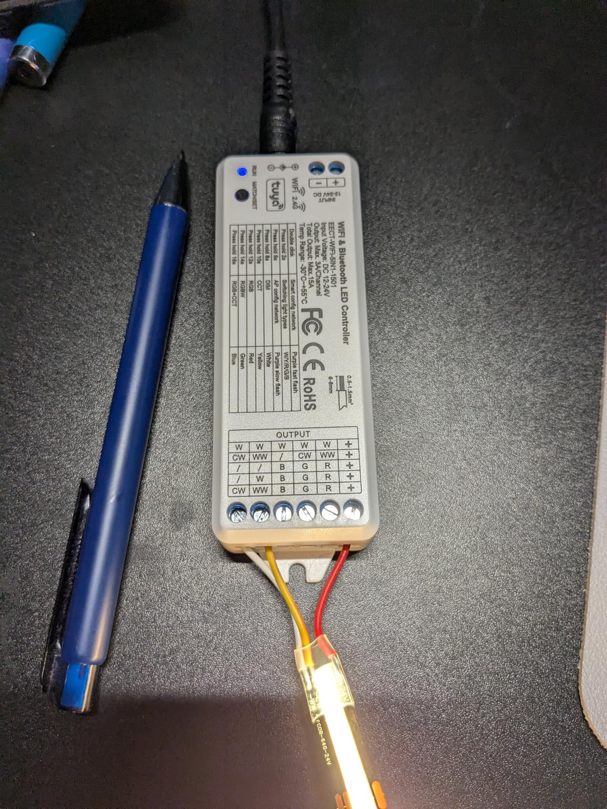 EMITEVER WiFi&Bluetooth 5-in-1 LED Controller WT5 Dimmable for DC12-24V PWM Single Color/CCT/RGB/RGBW/RGBCCT LED Strip Lights, Compatible with Tuya APP/Smart Life/Alexa/Google Home customer photo 1